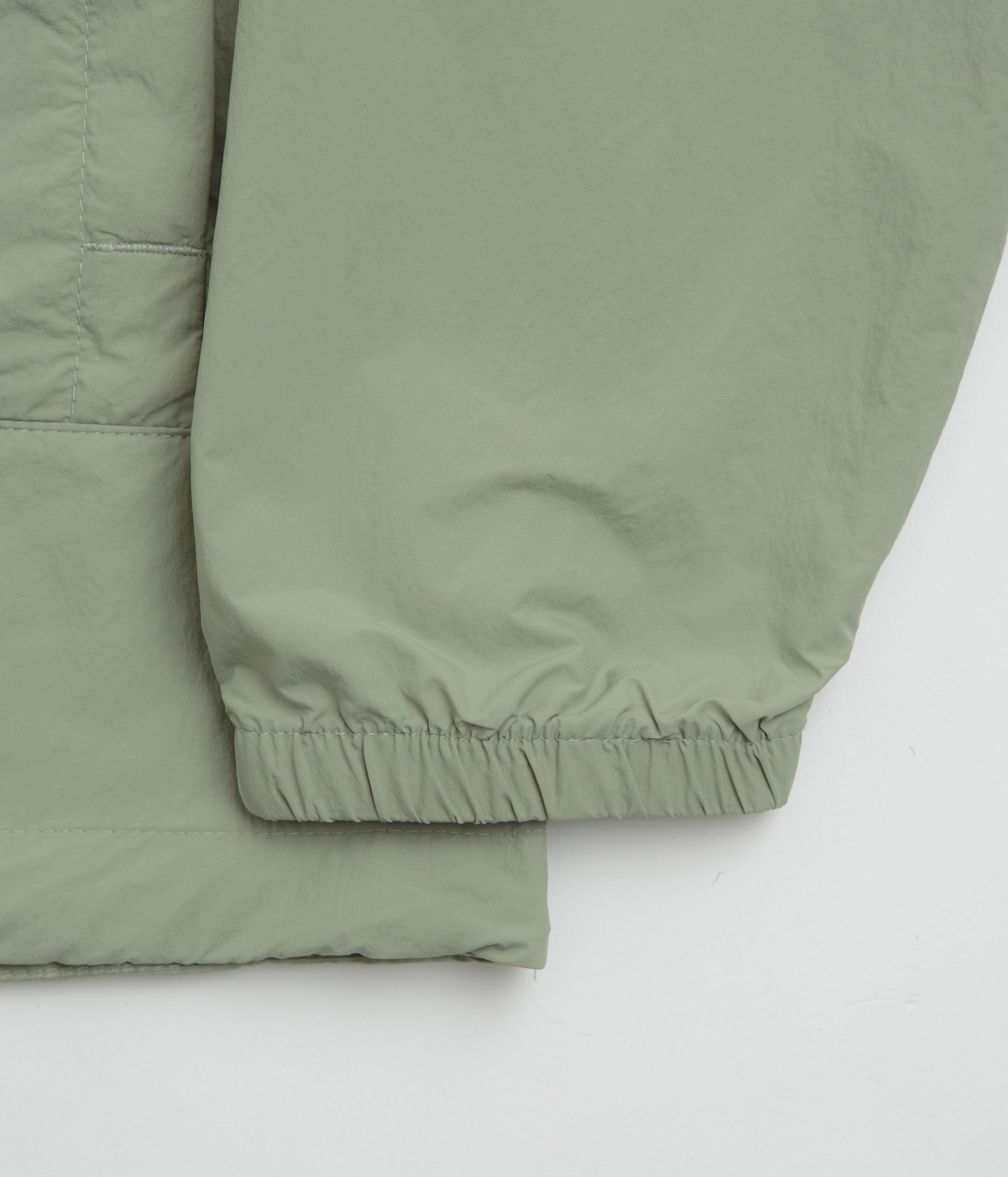Columbia Loop Basin Safari Windbreaker Jacket - A Must-Have!