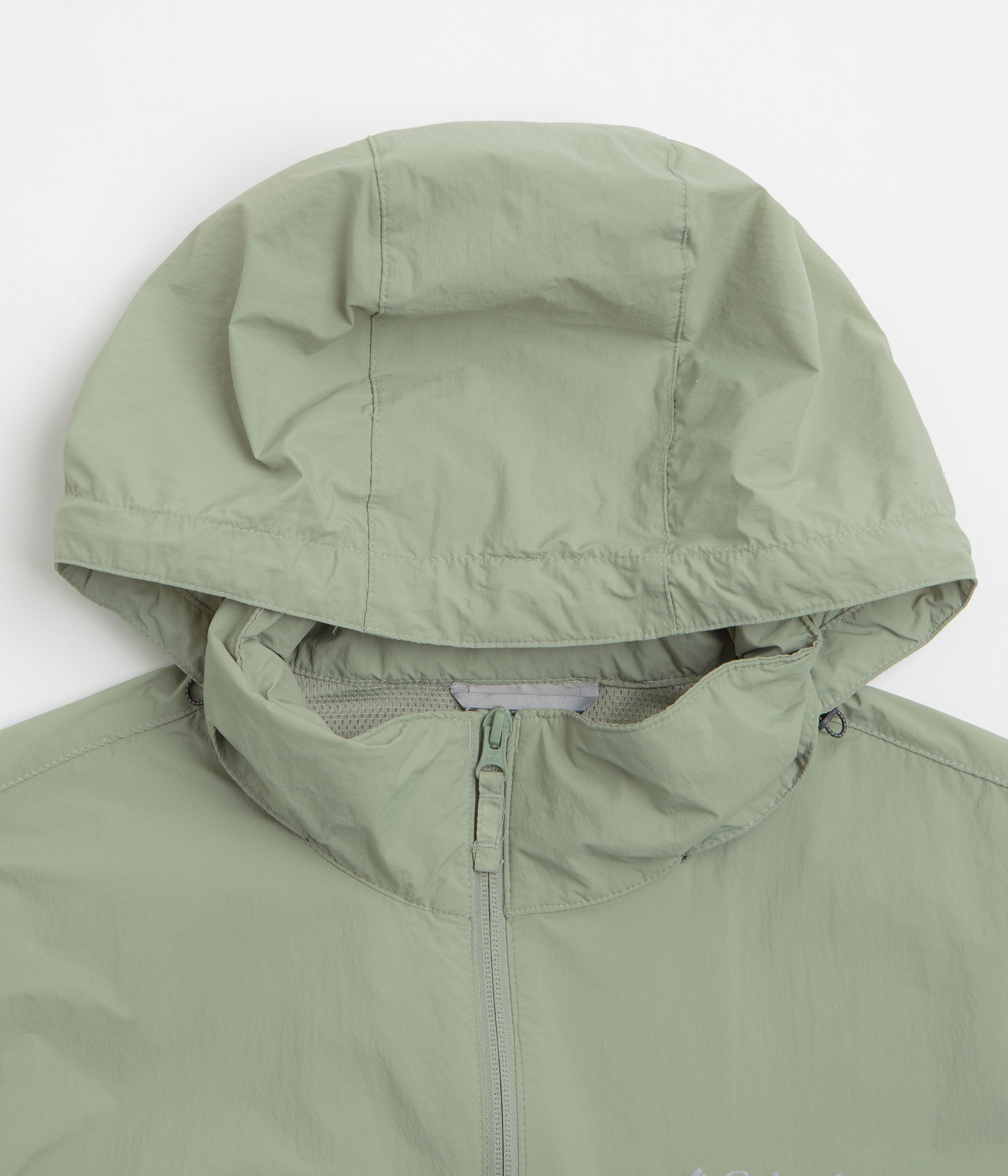 Columbia Loop Basin Safari Windbreaker Jacket - A Must-Have!