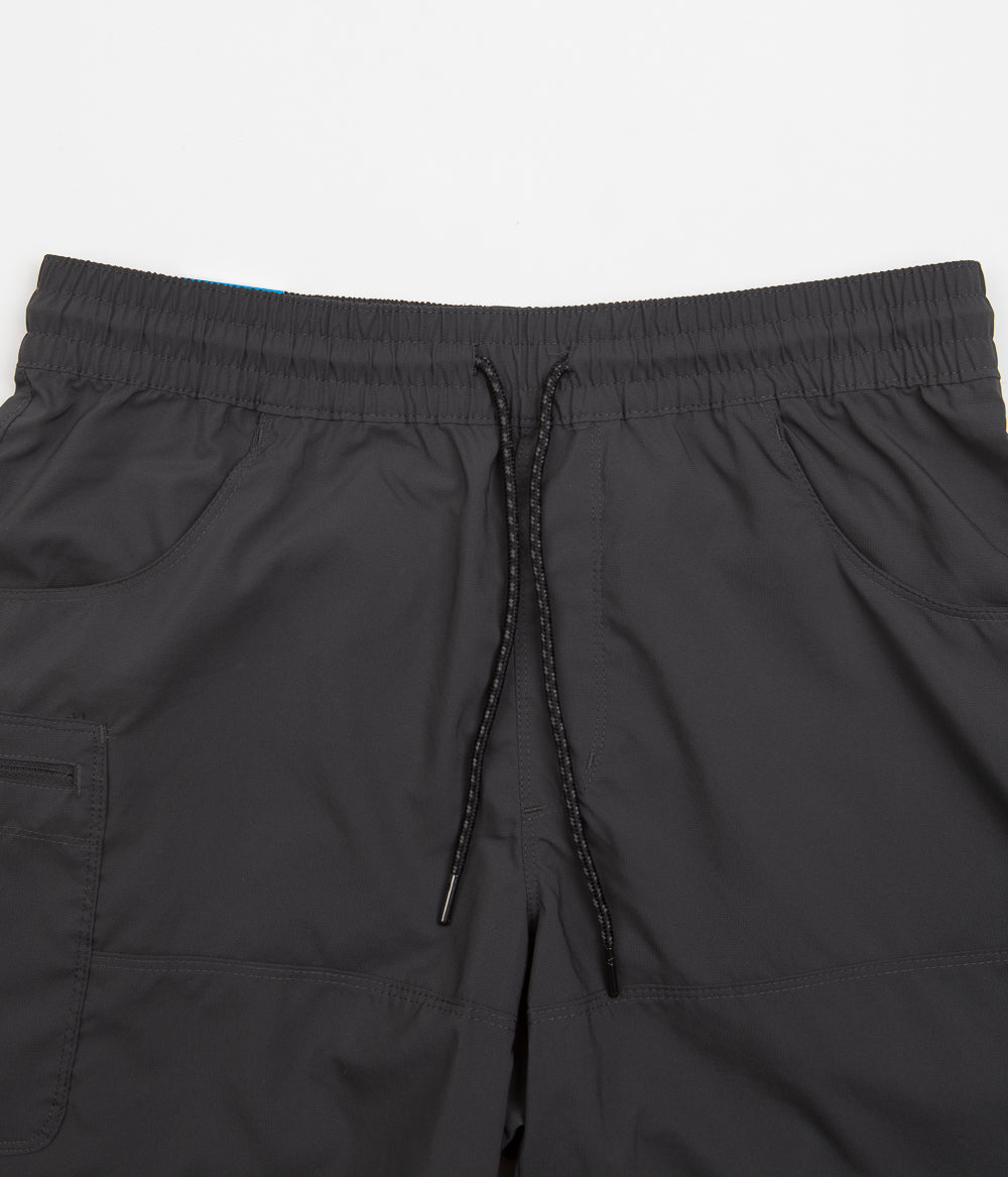 Columbia Shark Grey Coral Ridge Shorts - Unleash Your Outdoor Spirit