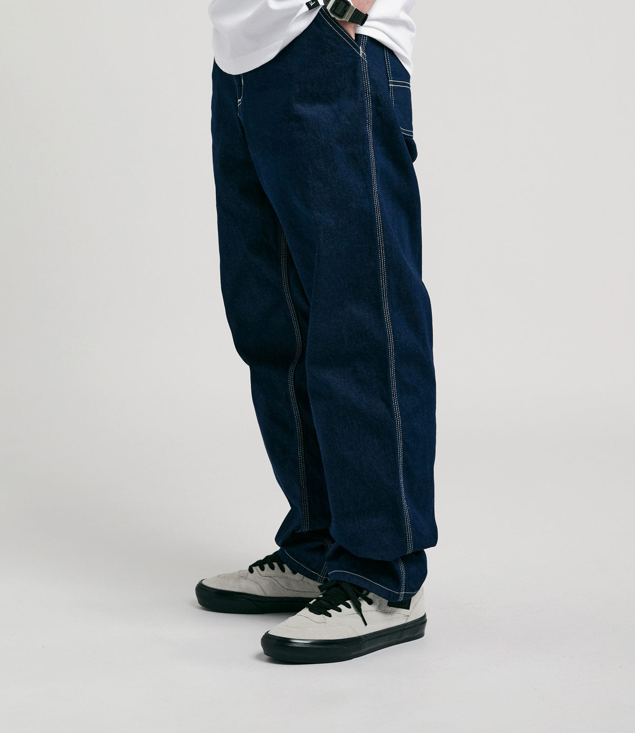 Carhartt Blue Wash Simple Denim Pants - A Timeless Style!