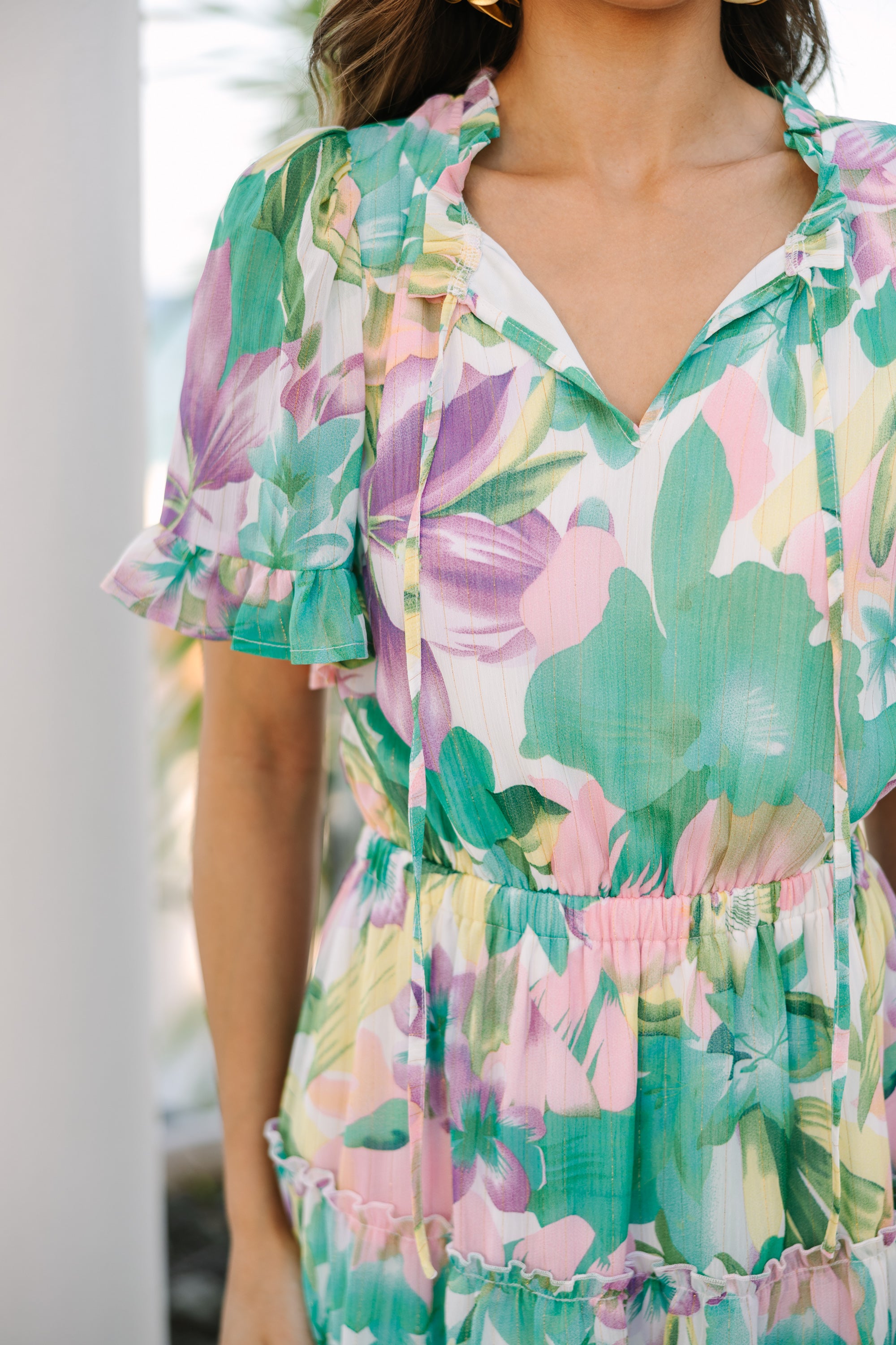 Enchanting Green Floral Mini Dress: Embrace Happiness!