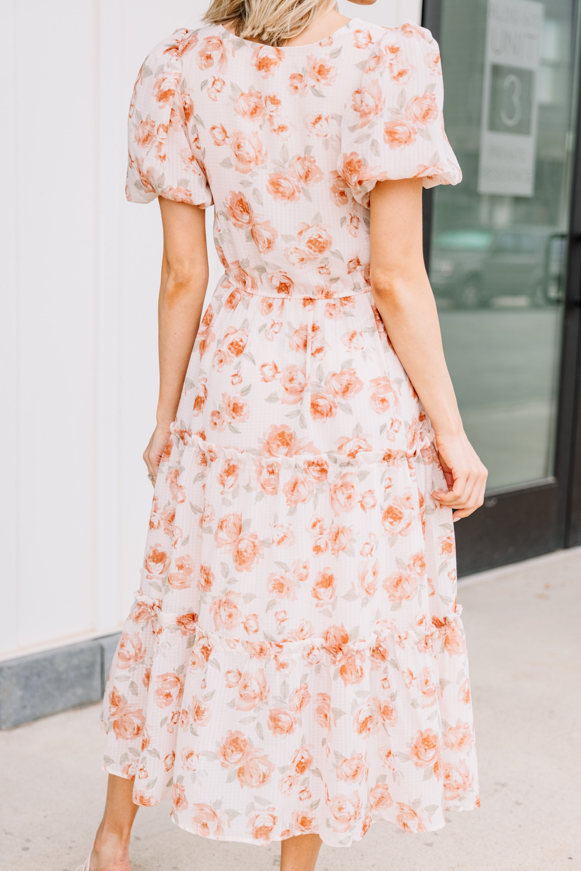 Enchanting Dusty Orange Floral Midi Dress - Feel Present and Stunning!