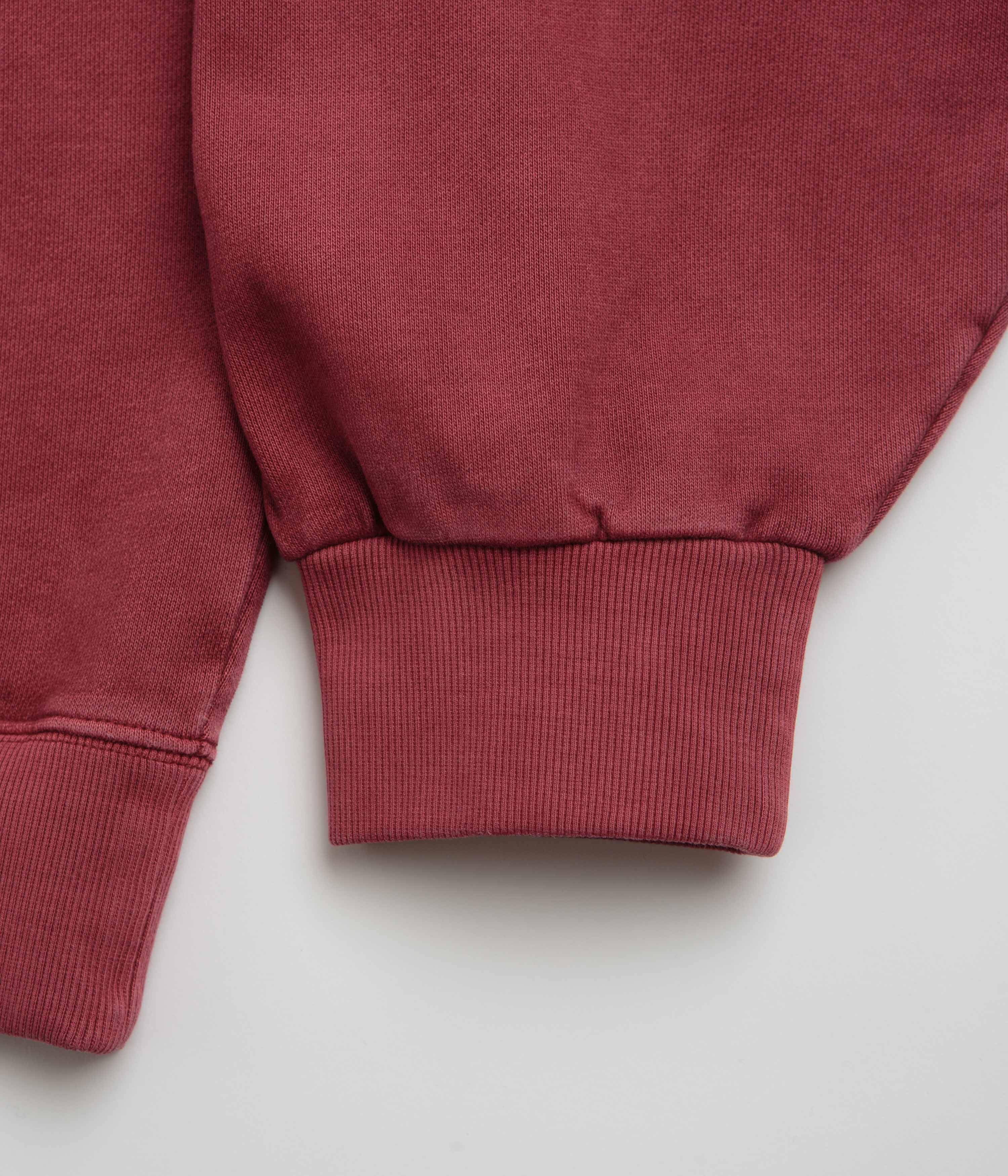 Carhartt Vista Scarlet Crewneck Sweatshirt - A Timeless Classic