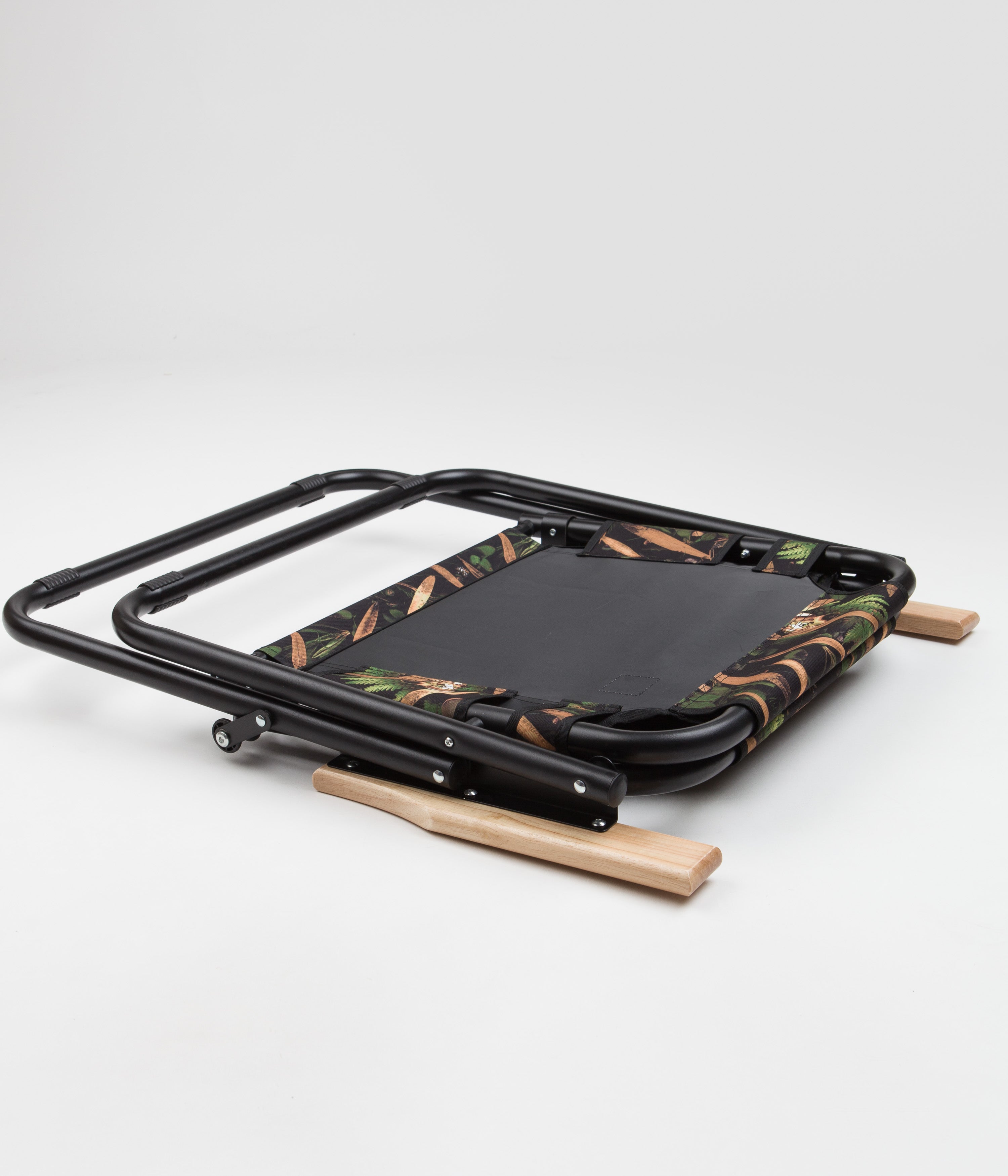 Carhartt Lumen Folding Chair - Stunning Lumen Print & Black