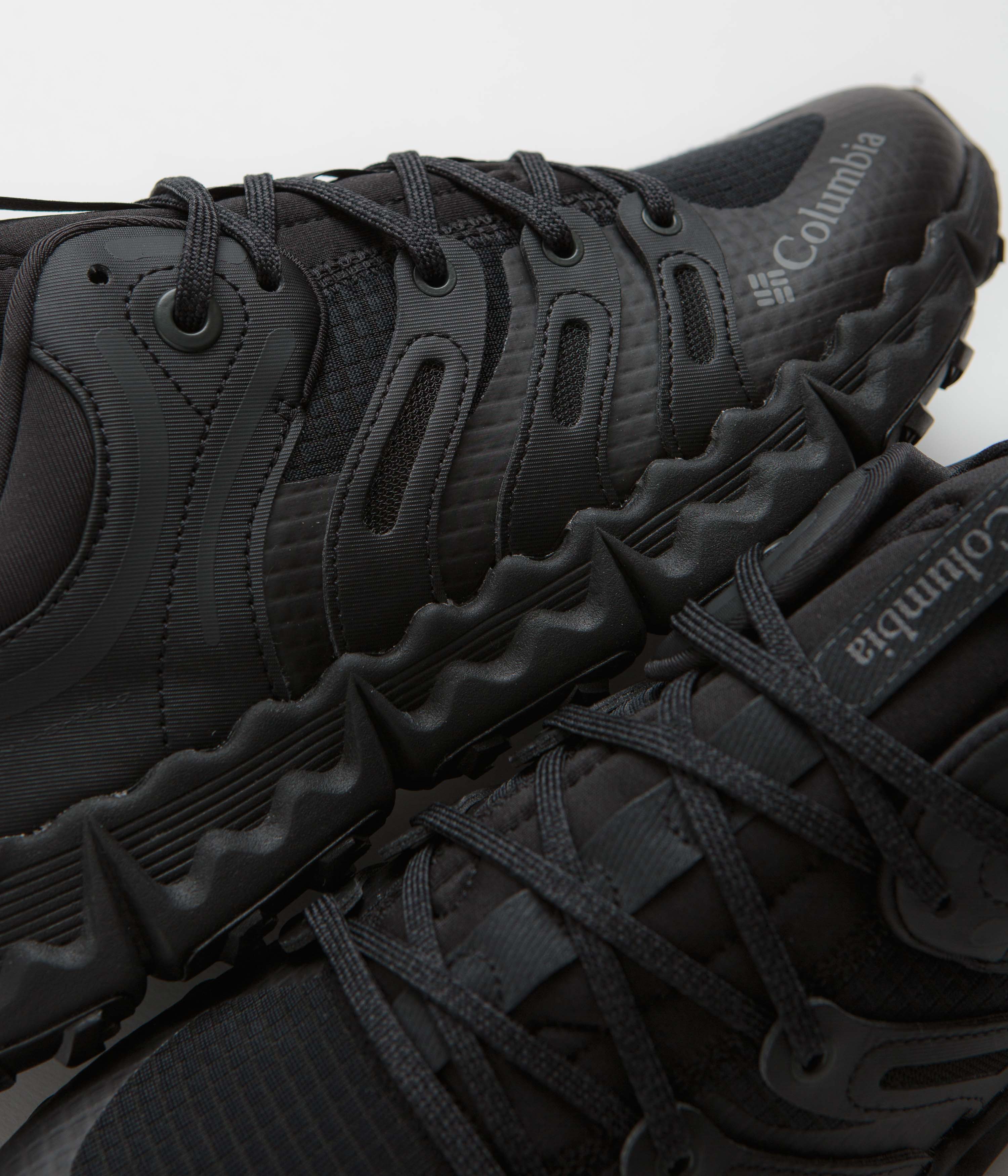 Columbia Voyager FLX PCT Shoes - Sleek Black / Shark