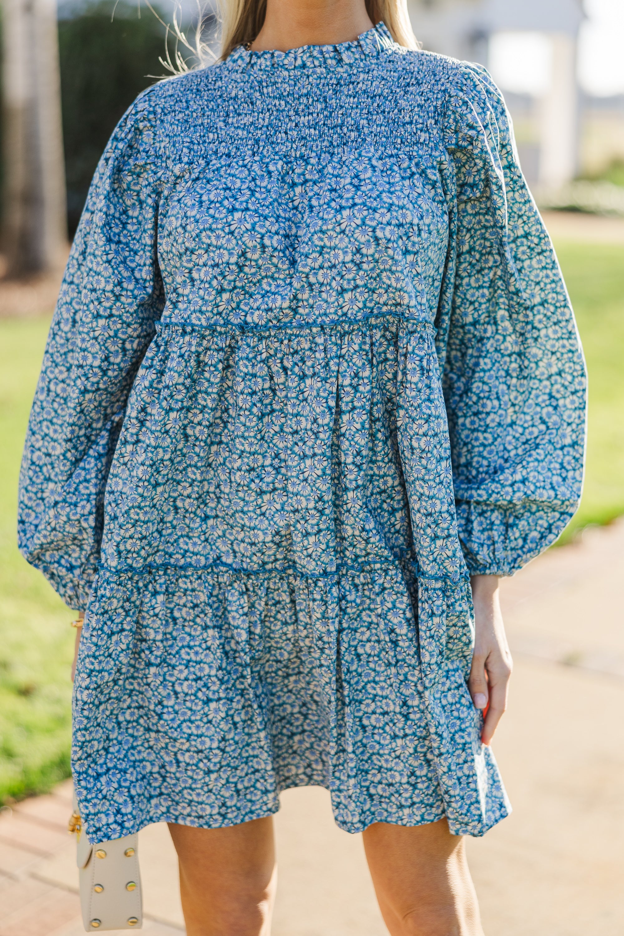 Gorgeous Blue Ditsy Floral Babydoll Dress: Be Your Best!