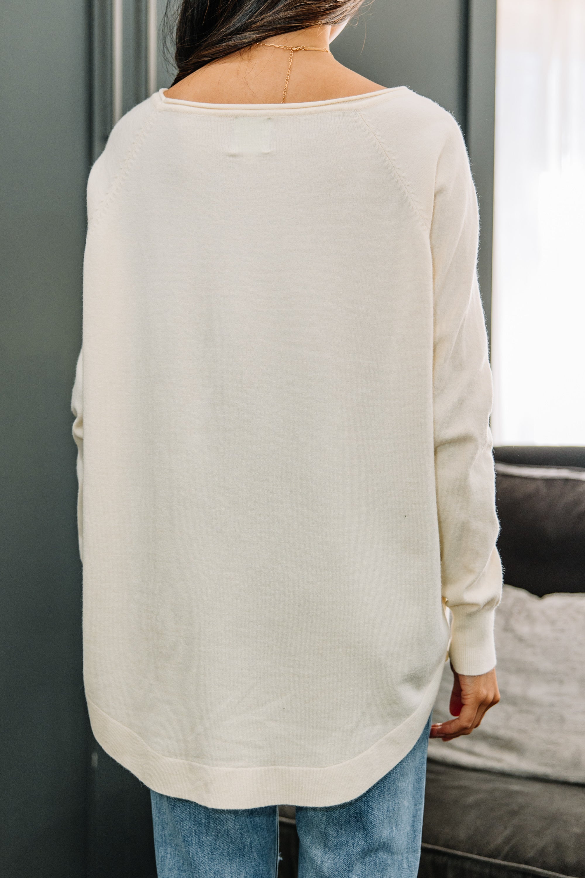 Good Girl's Off - White Classic Tunic: An Irresistible Wardrobe Must - Have
