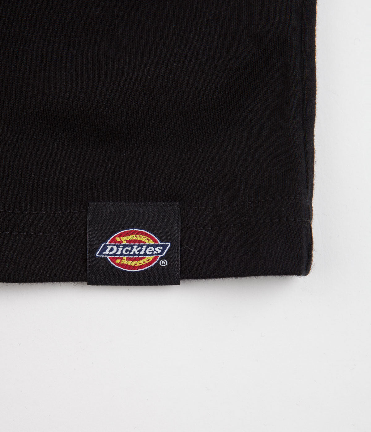 Dickies Black T-Shirt 3-Pack: Stylish & Comfortable!