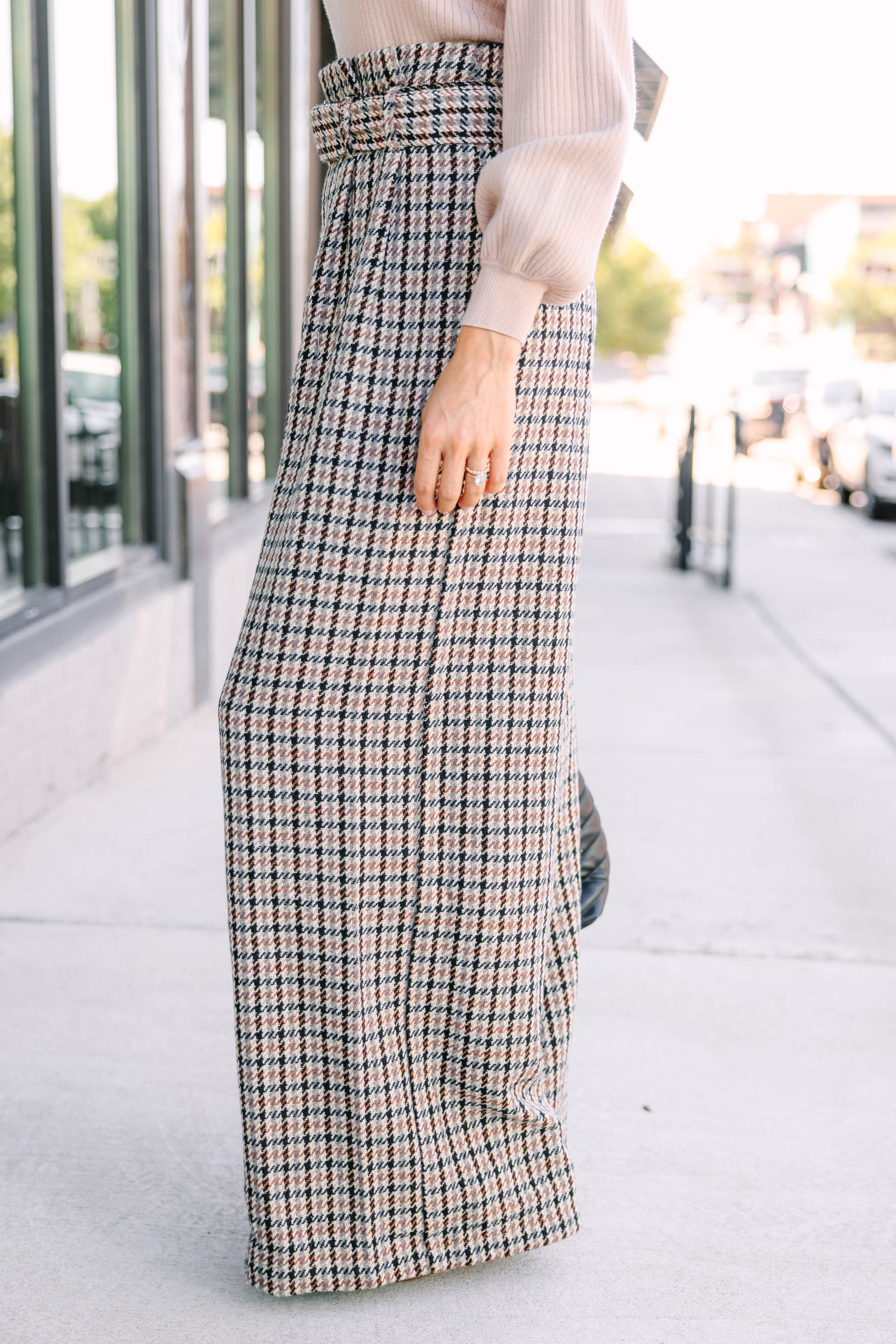 Feeling So Right: Irresistible Brown Tweed Trousers