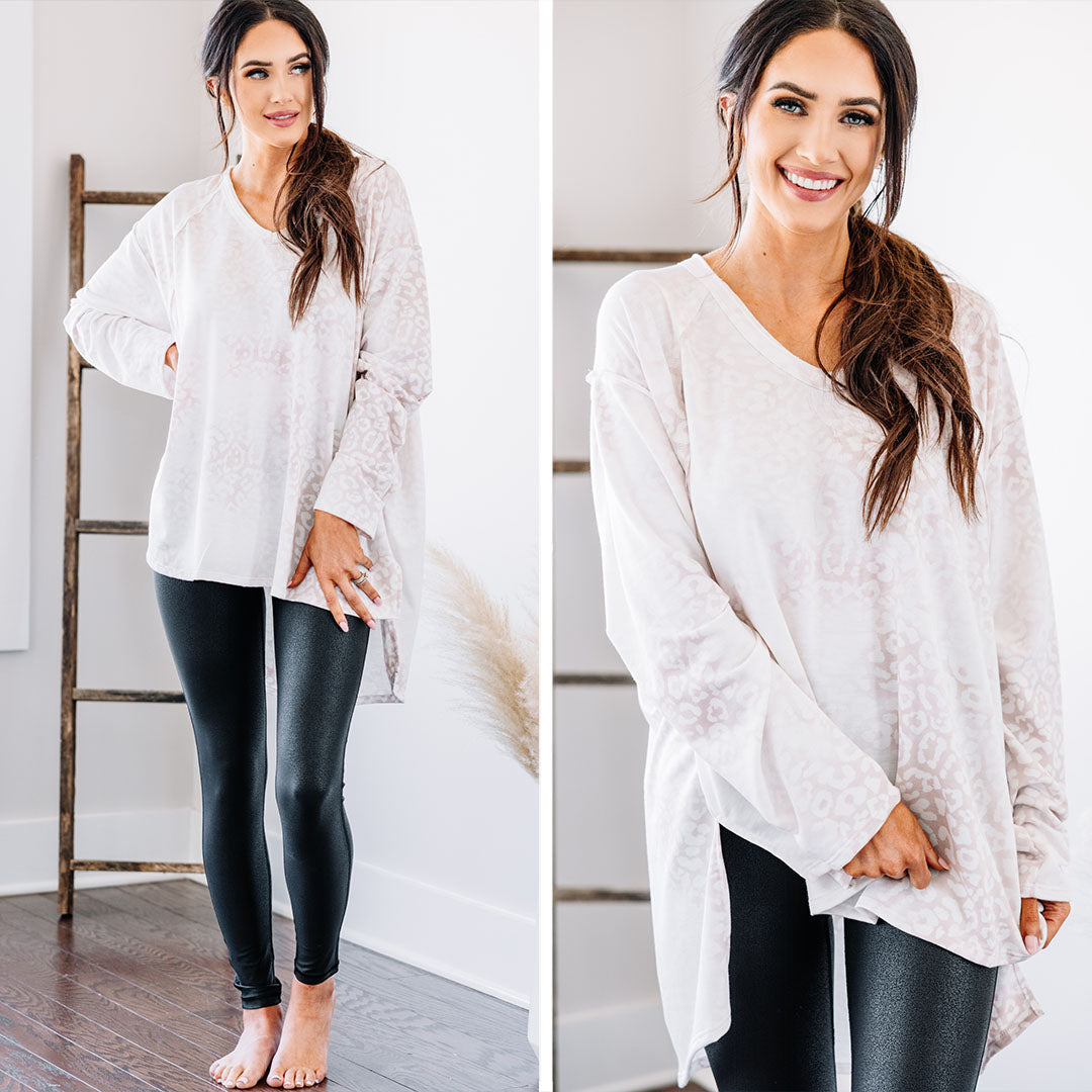 Gorgeous Taupe Brown Leopard Print Tunic - A Must-Have!