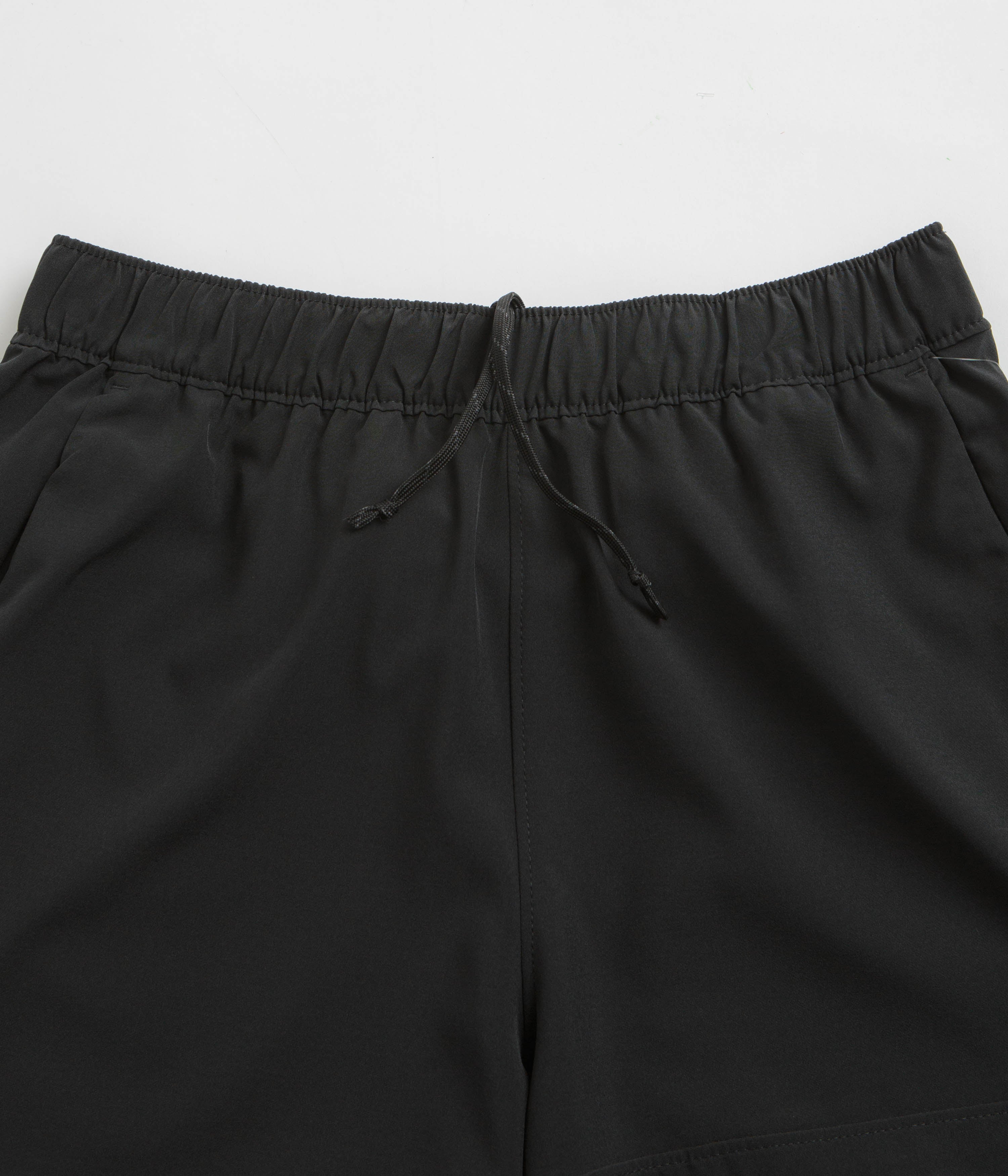 Columbia's Stunning Black Hike Color Block Shorts - Grab Yours Now!