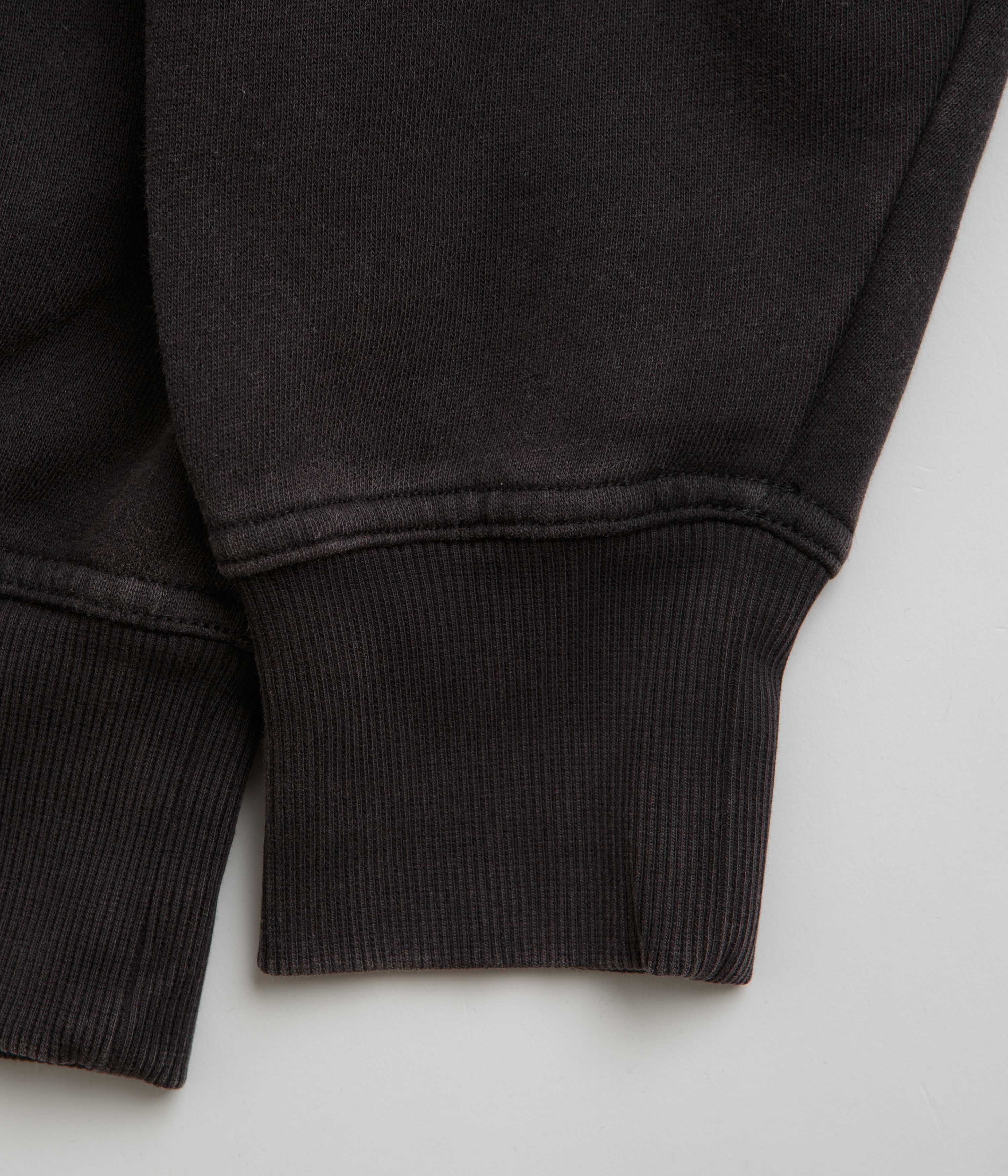 Dickies Plentywood Black Hoodie - A Must - Have!