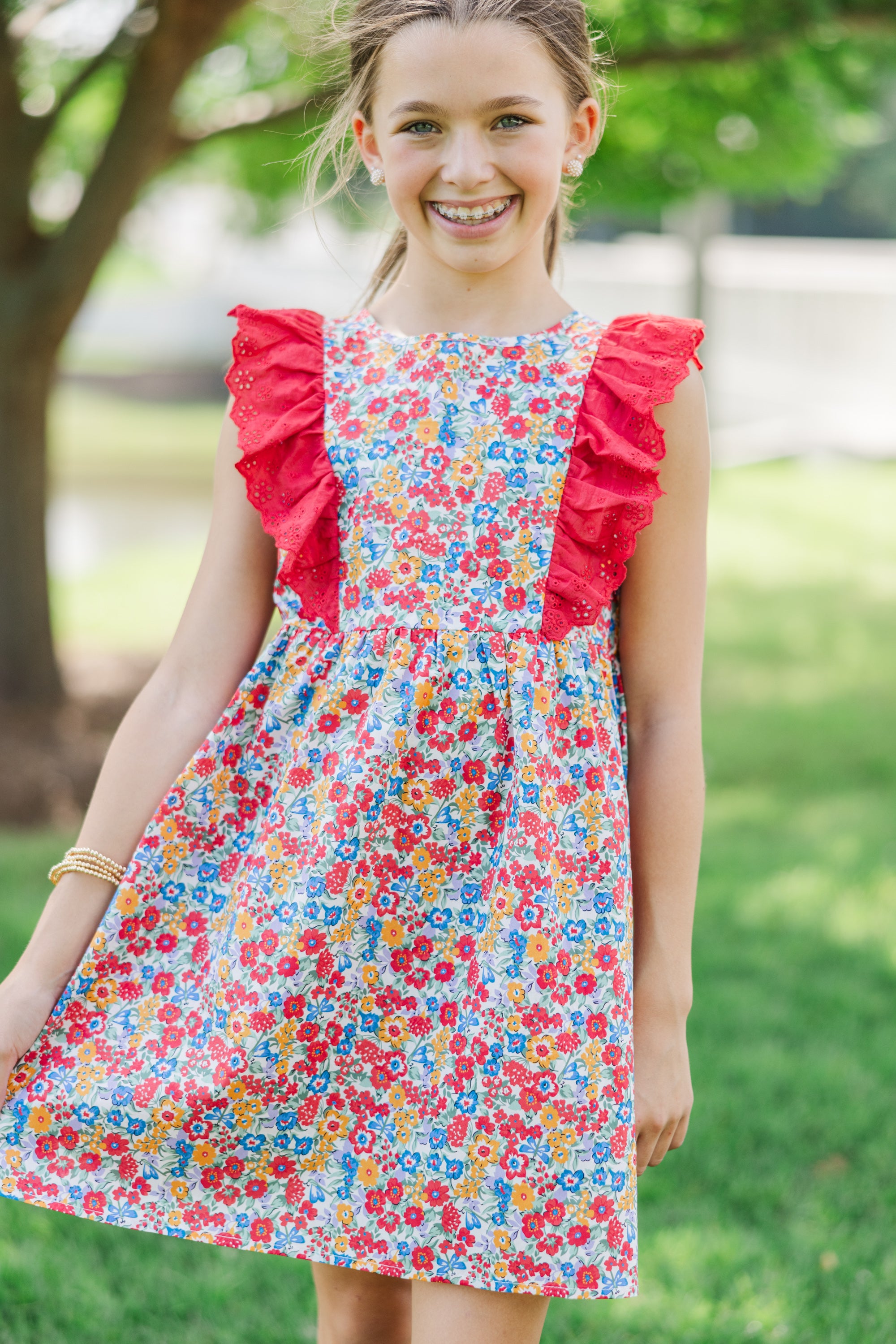 Girls' Enchanting Red Ditsy Floral Ruffled Dress - A Must-Have!
