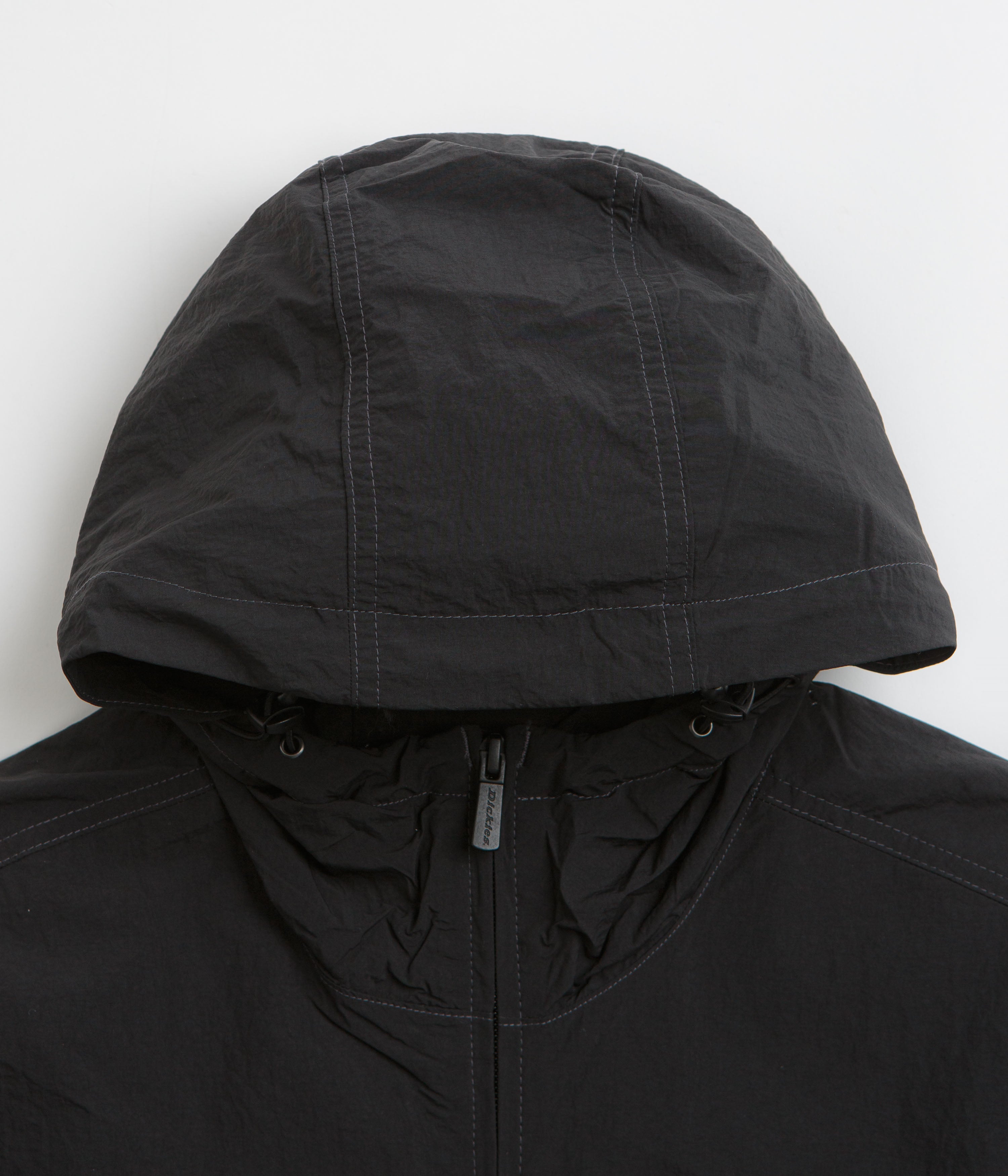 Dickies Jackson Black Jacket - An Expressive Explorer's Dream