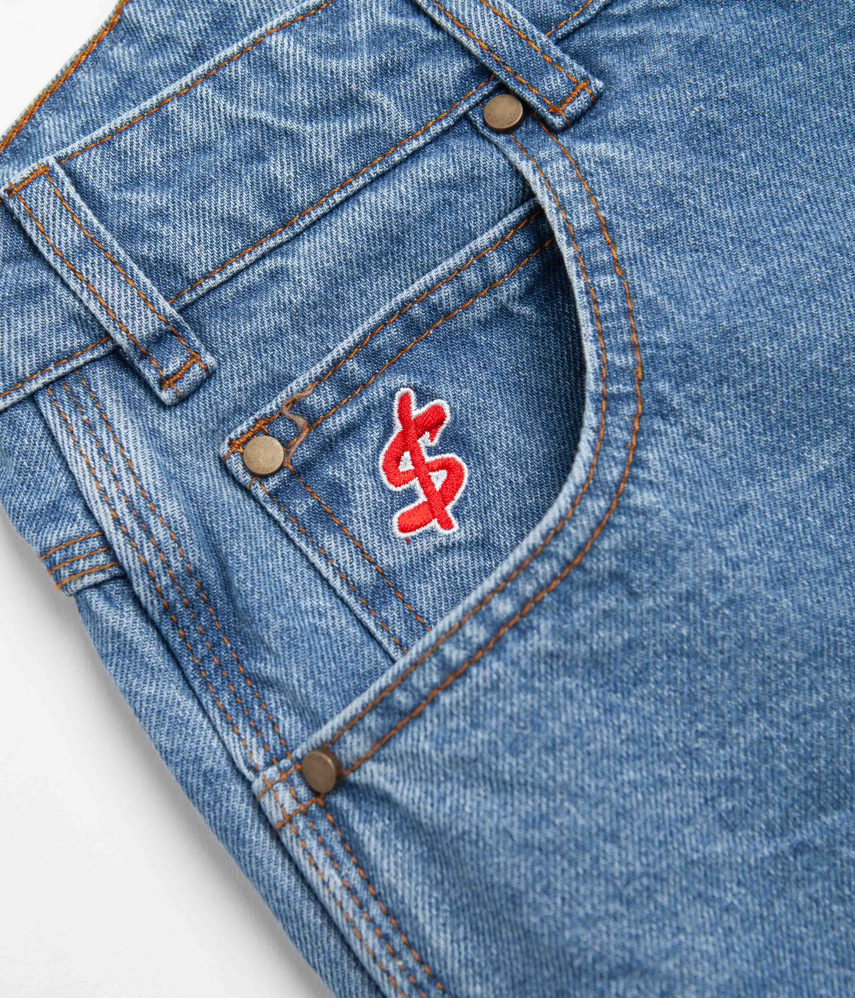 Cash Only Washed Indigo Baggy Jeans: A Skate-Inspired Fashion Statement