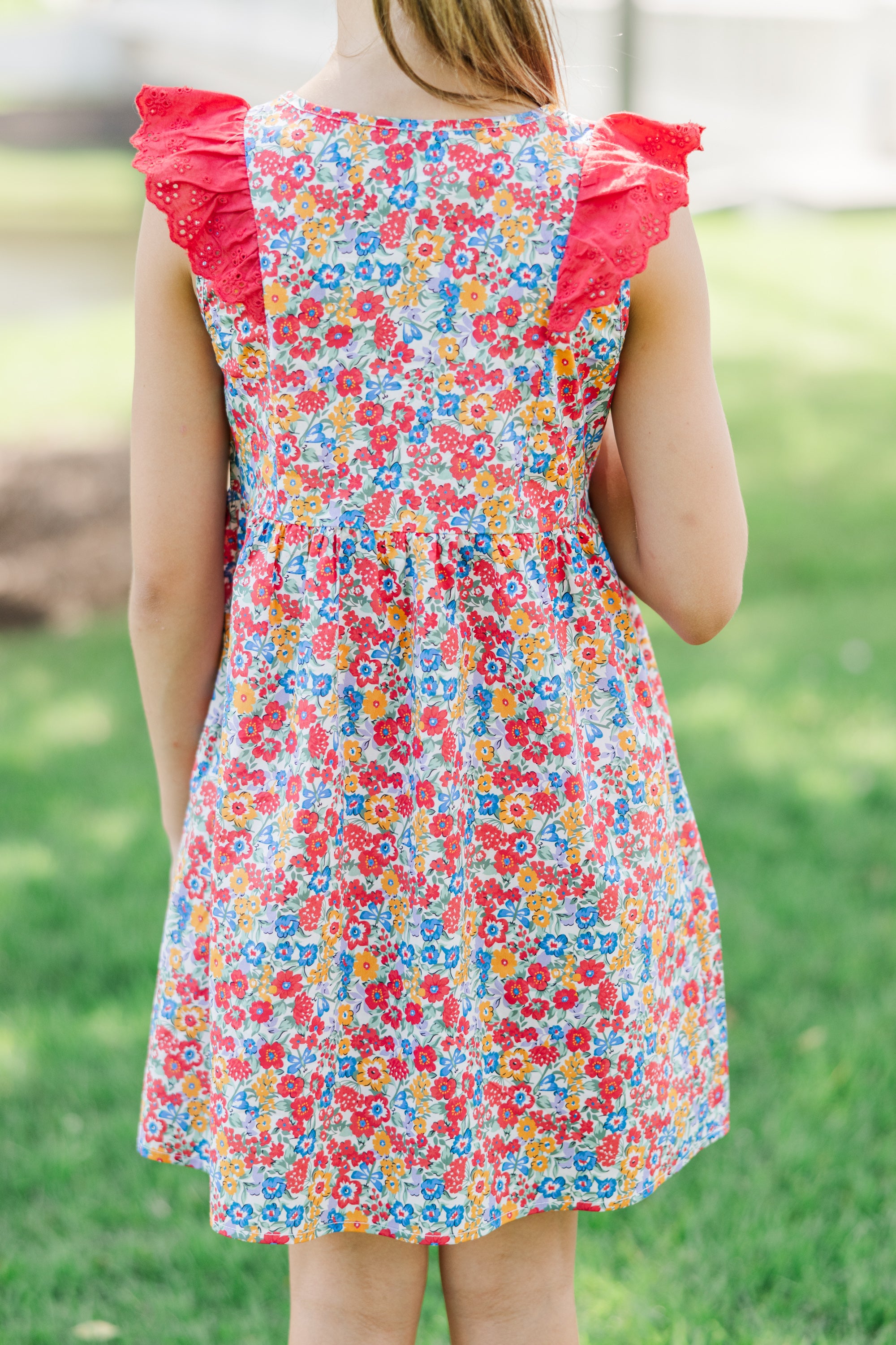 Girls' Enchanting Red Ditsy Floral Ruffled Dress - A Must-Have!