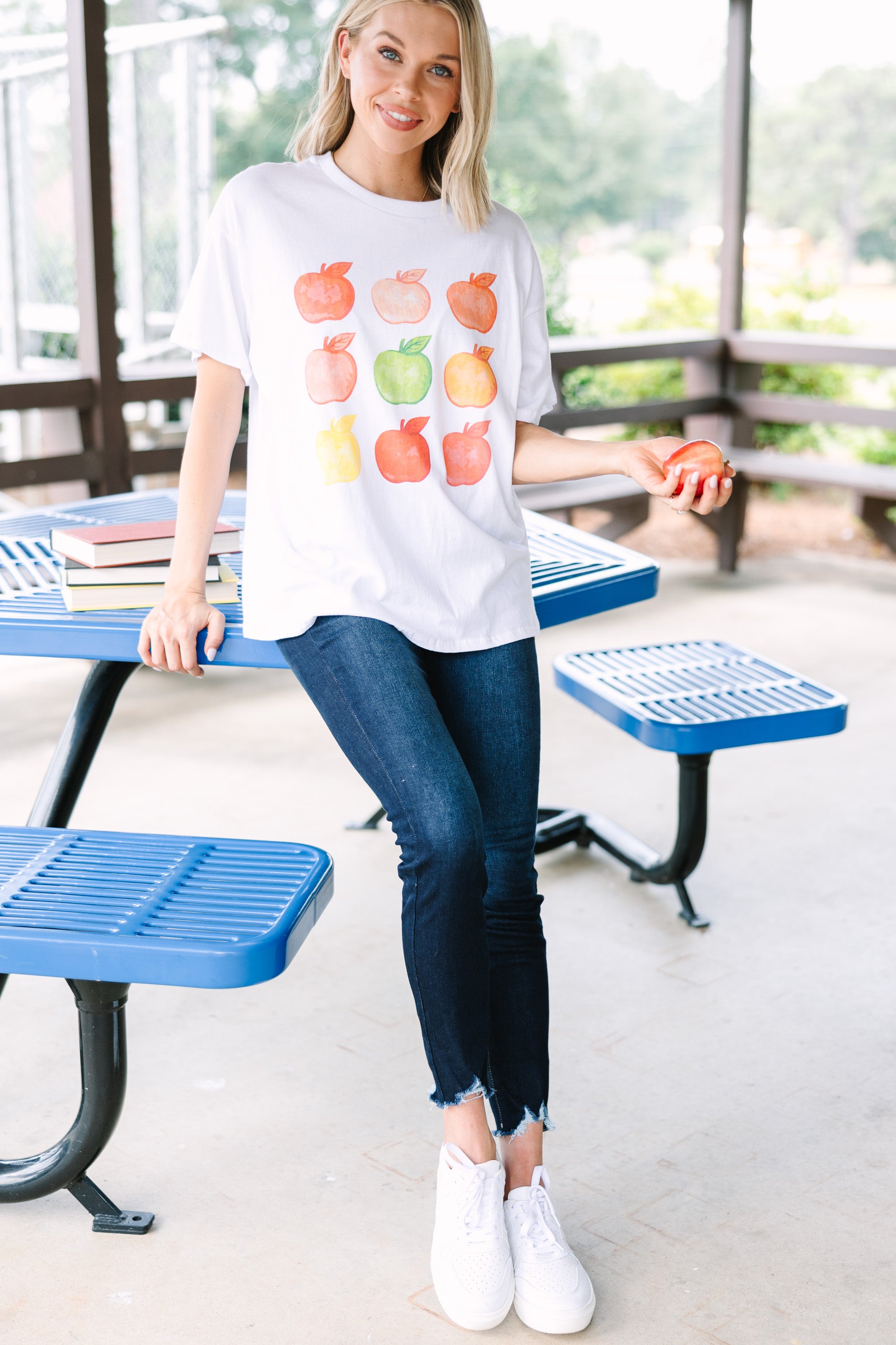 Adorable Apple White Graphic Tee - Must - Have for School