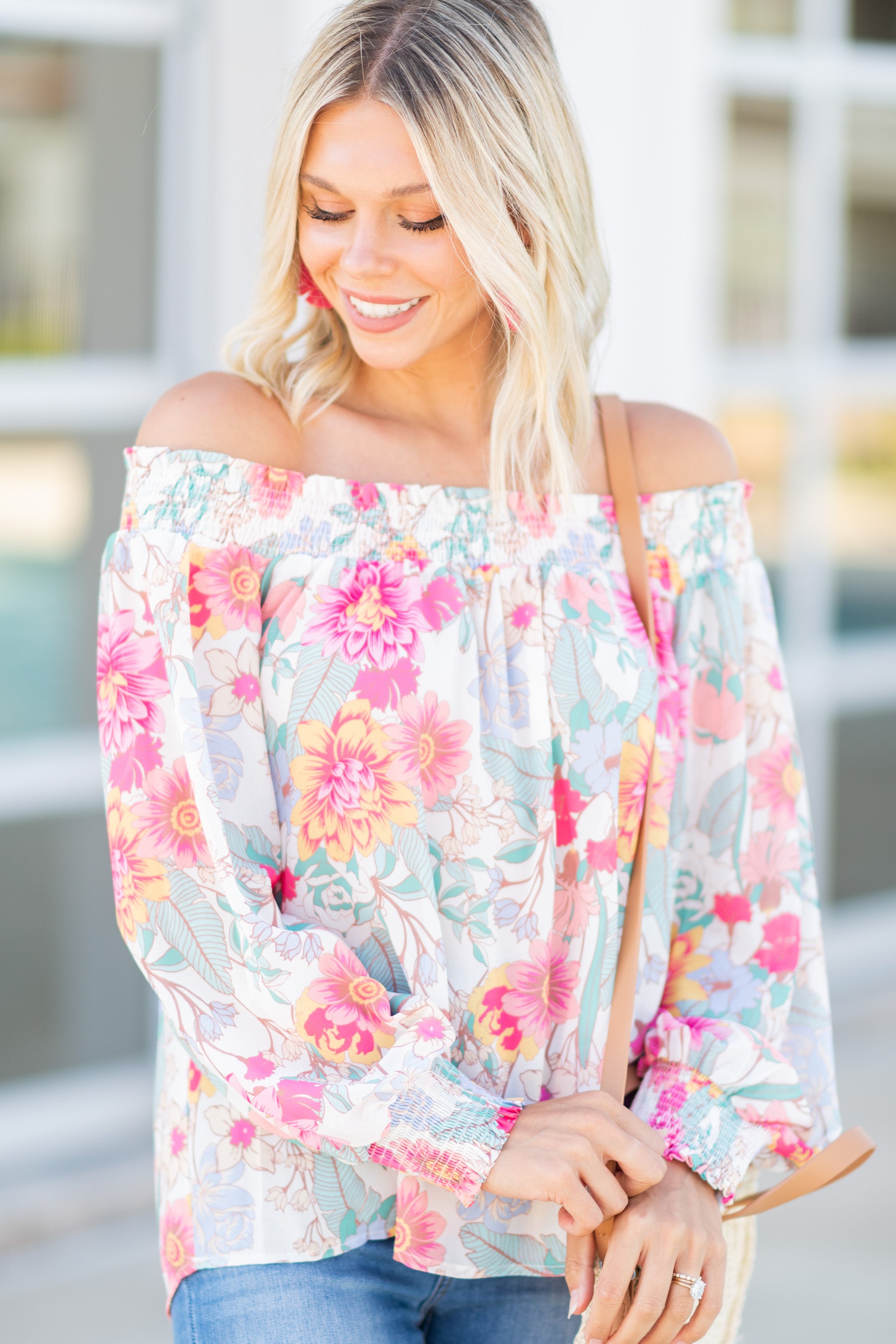 Enchanting Cream White Floral Blouse: Grab Yours Now!