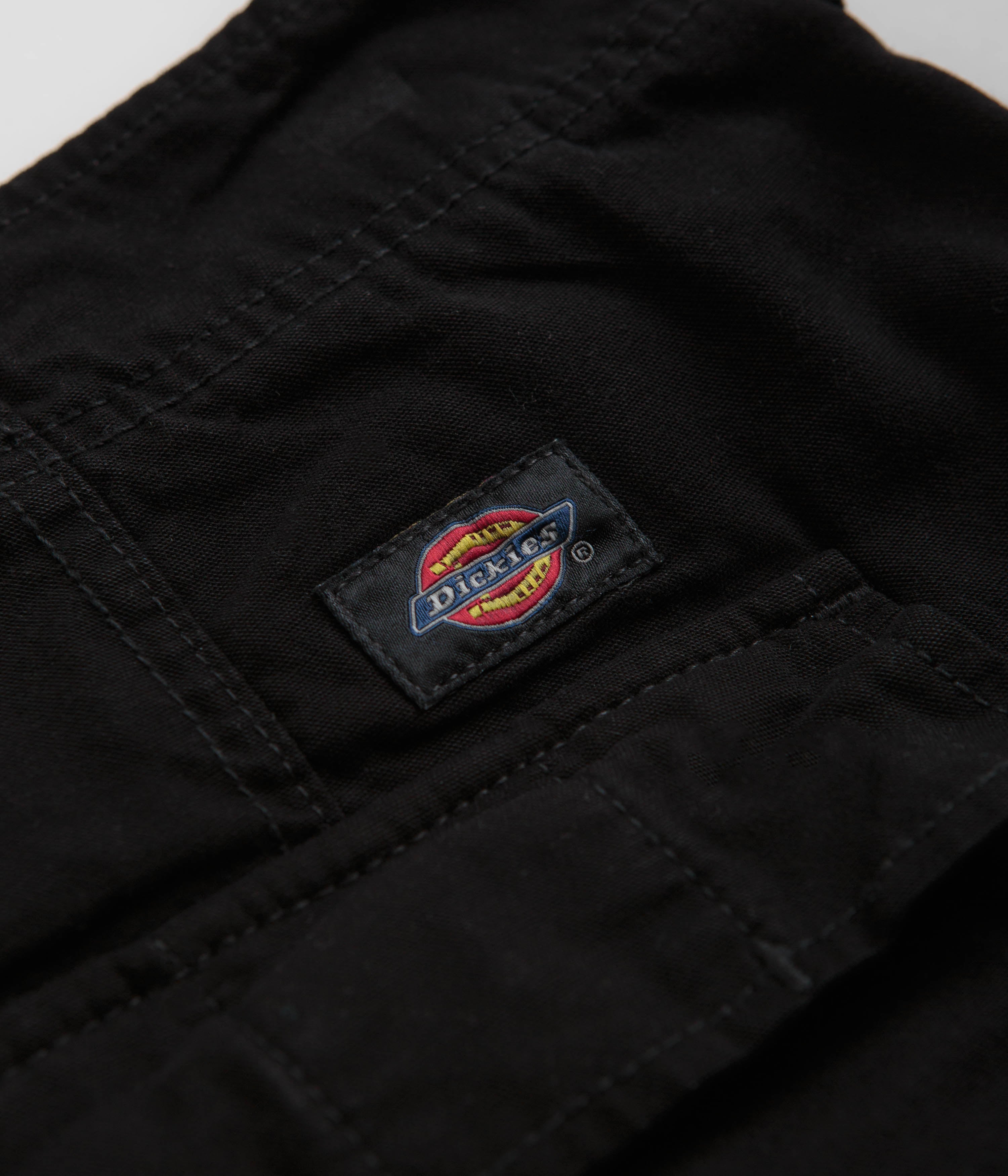 Dickies Johnson Black Cargo Pants - A Must - Have for Style and Function