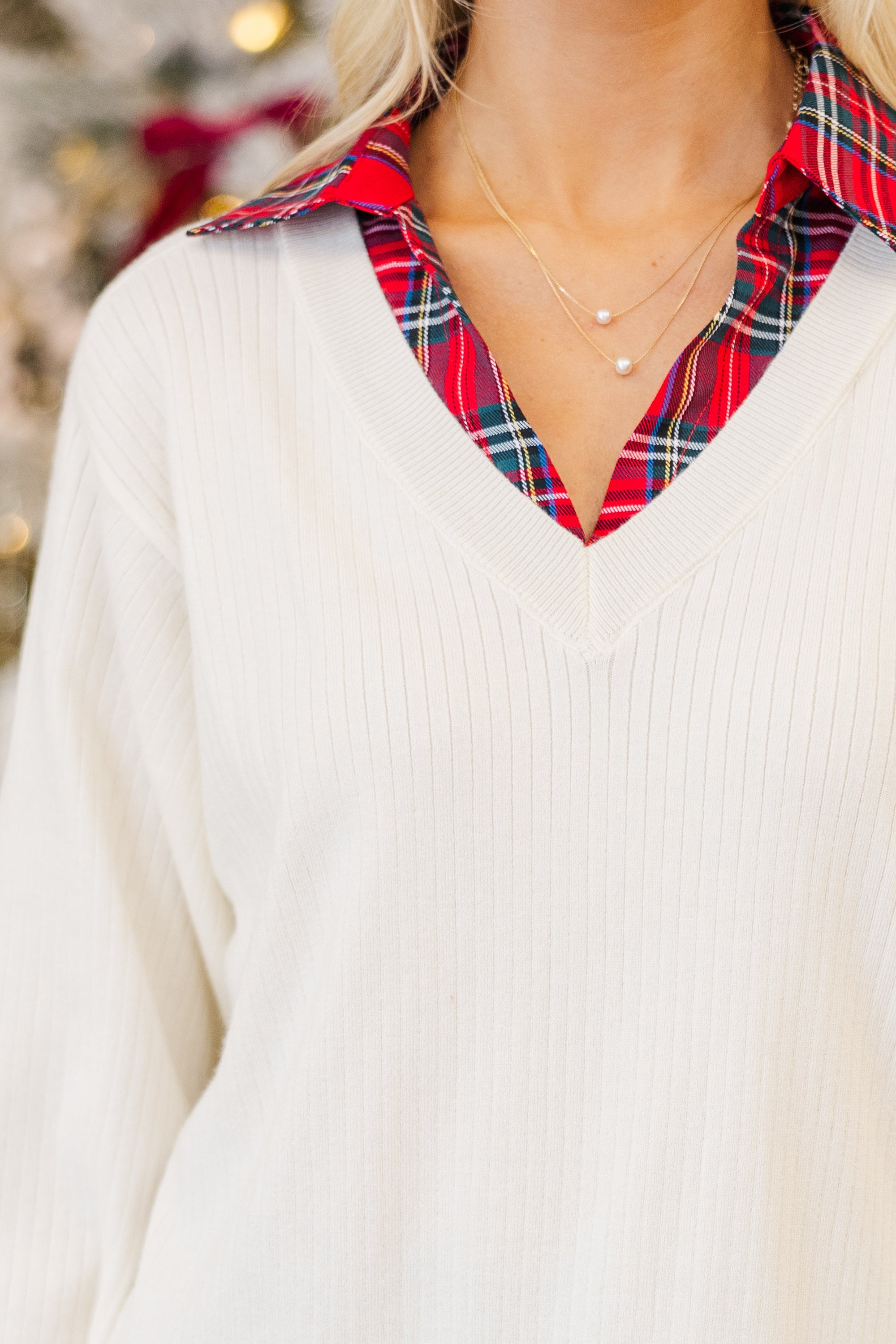 Eye-Catching Plaid Layered Sweater