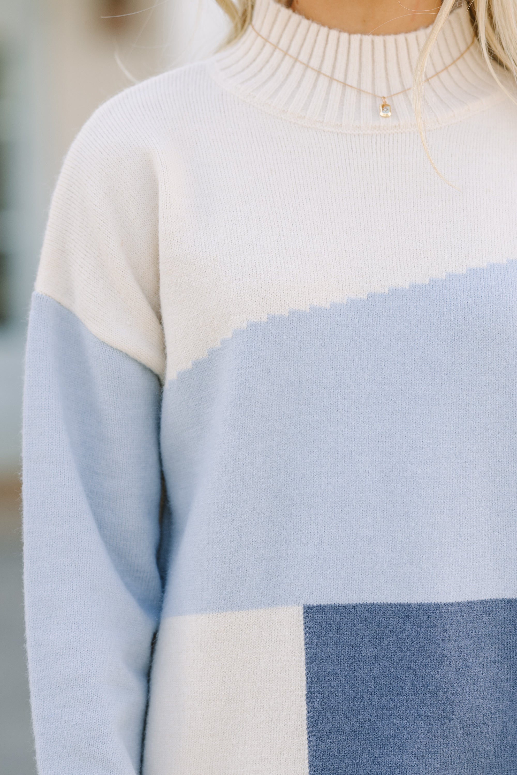 Gorgeous Colorblock Tunic Sweater - A Must-Have!