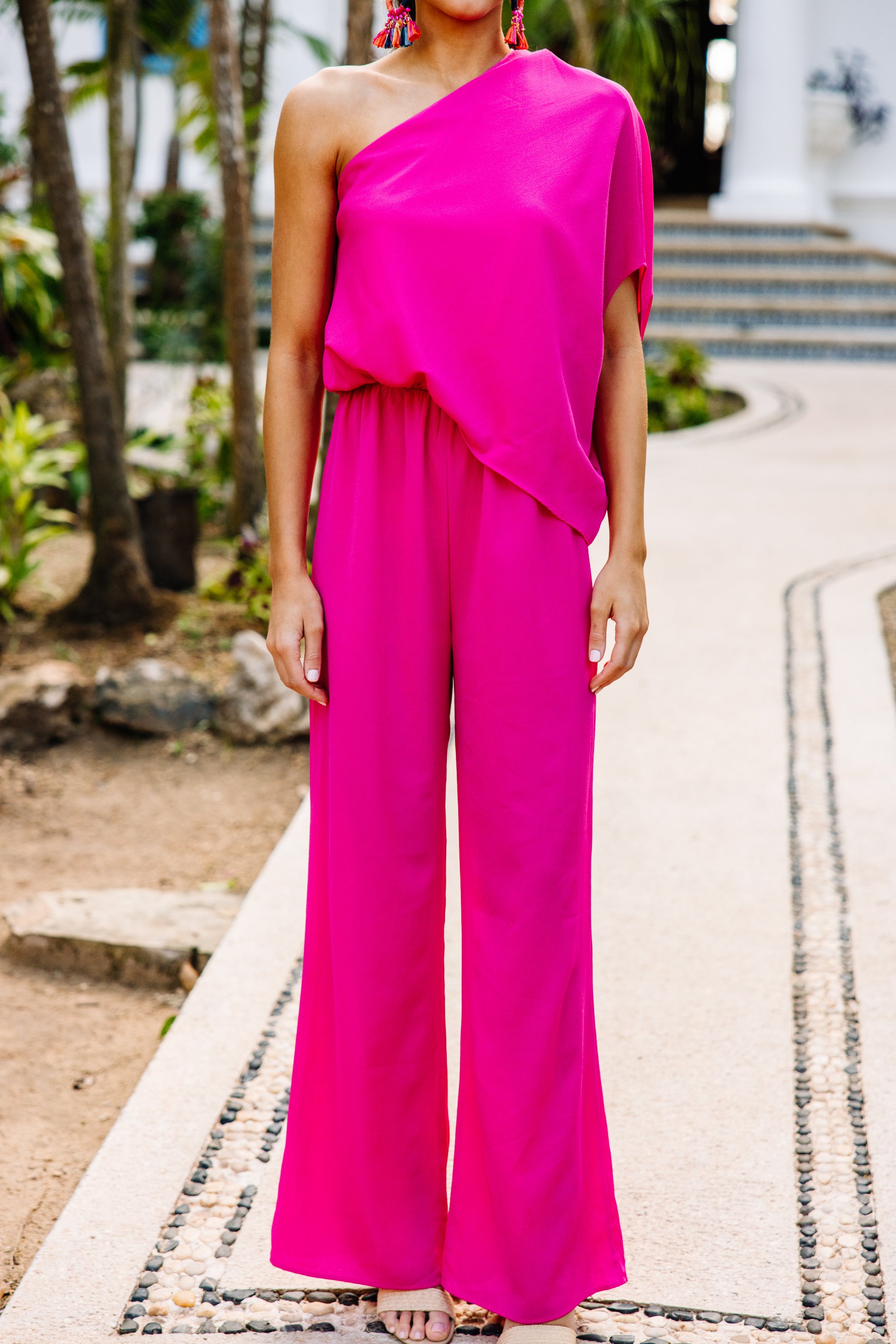 Fabulous Fuchsia Pink One-Shoulder Jumpsuit: Seize the Style!