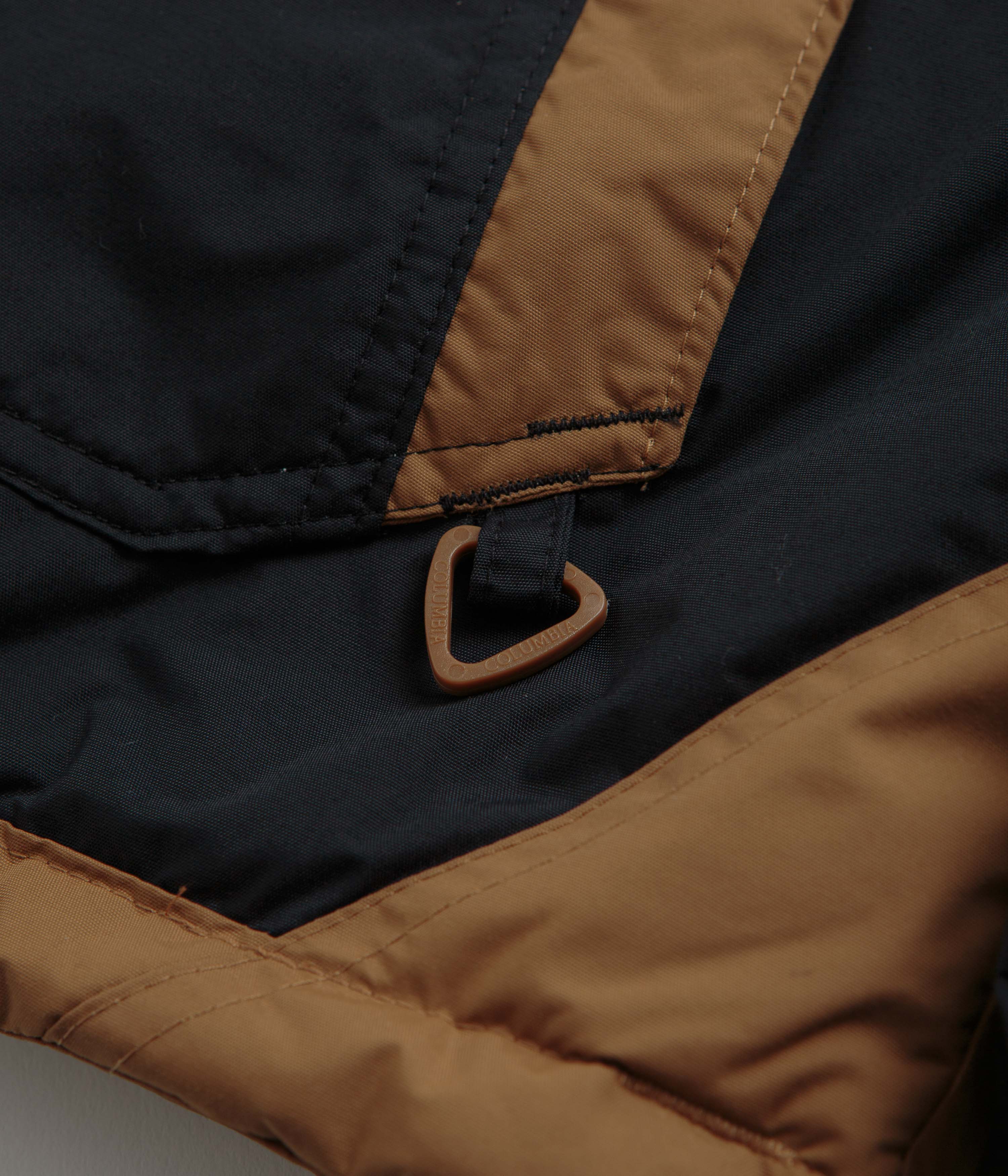 Columbia Challenger II Insulated Pullover Jacket - Stunning Black / Camel Brown