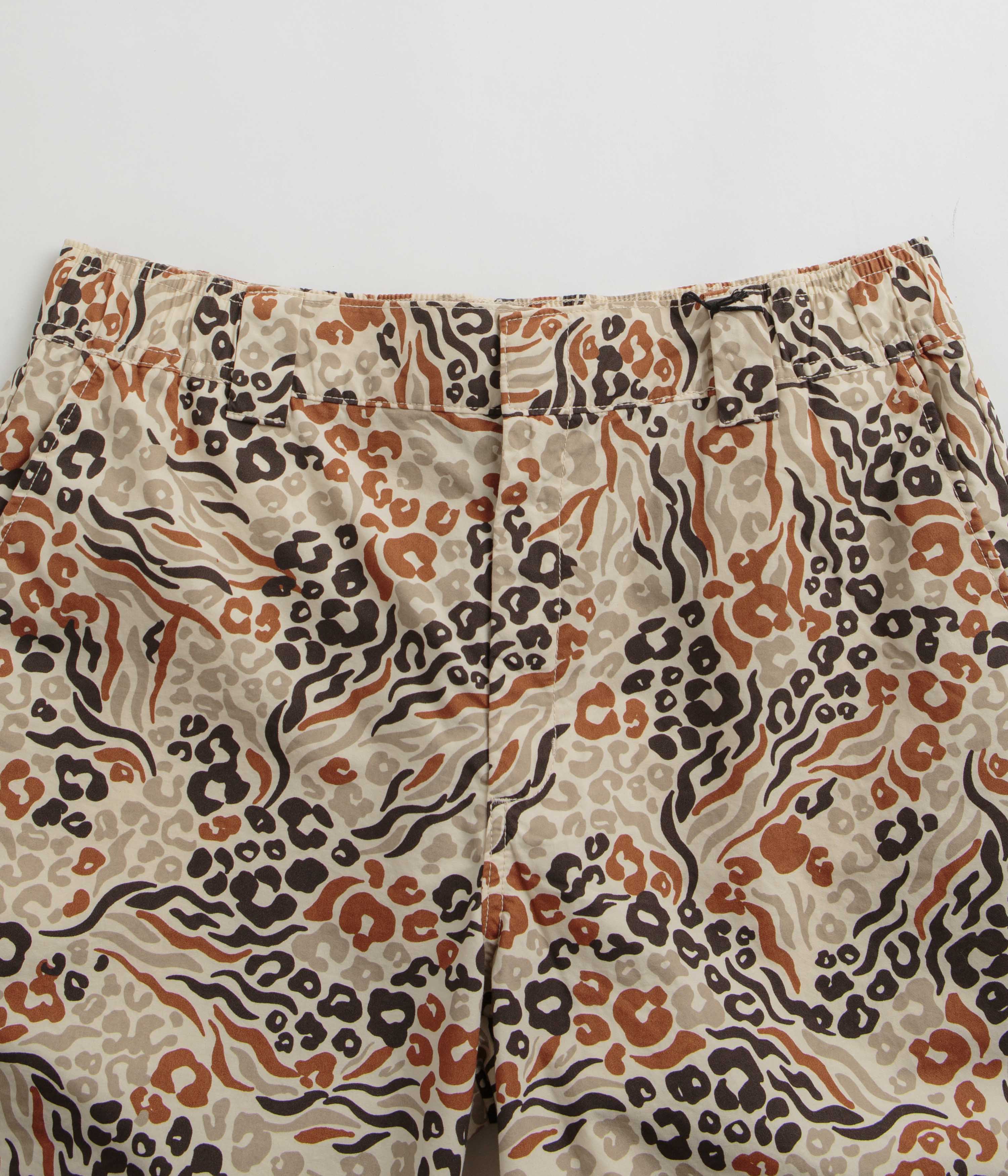 Dickies Saltville White Camo Shorts - Stylish and Practical