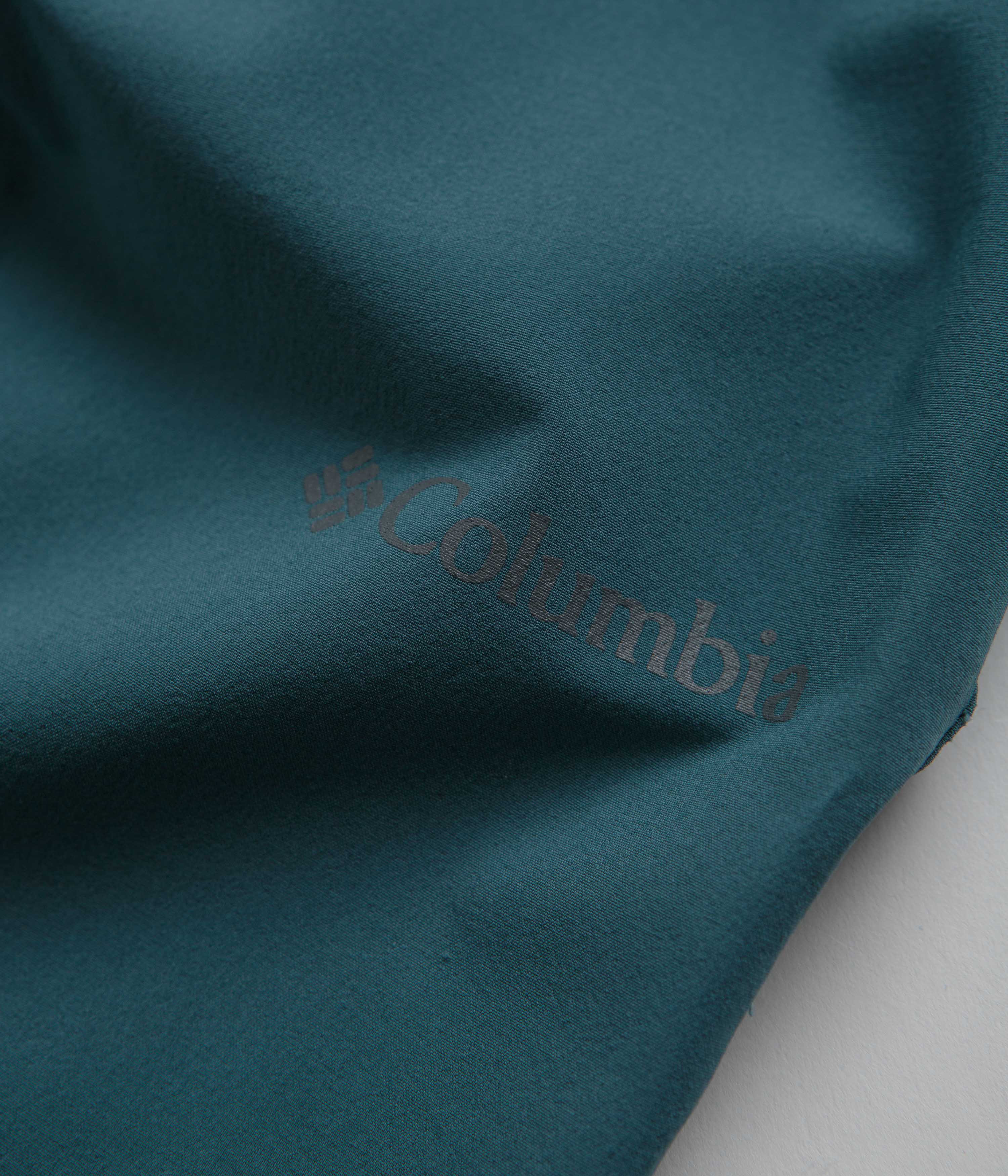 Columbia Cloudburst Hike Joggers - The Ultimate Outdoor Companion