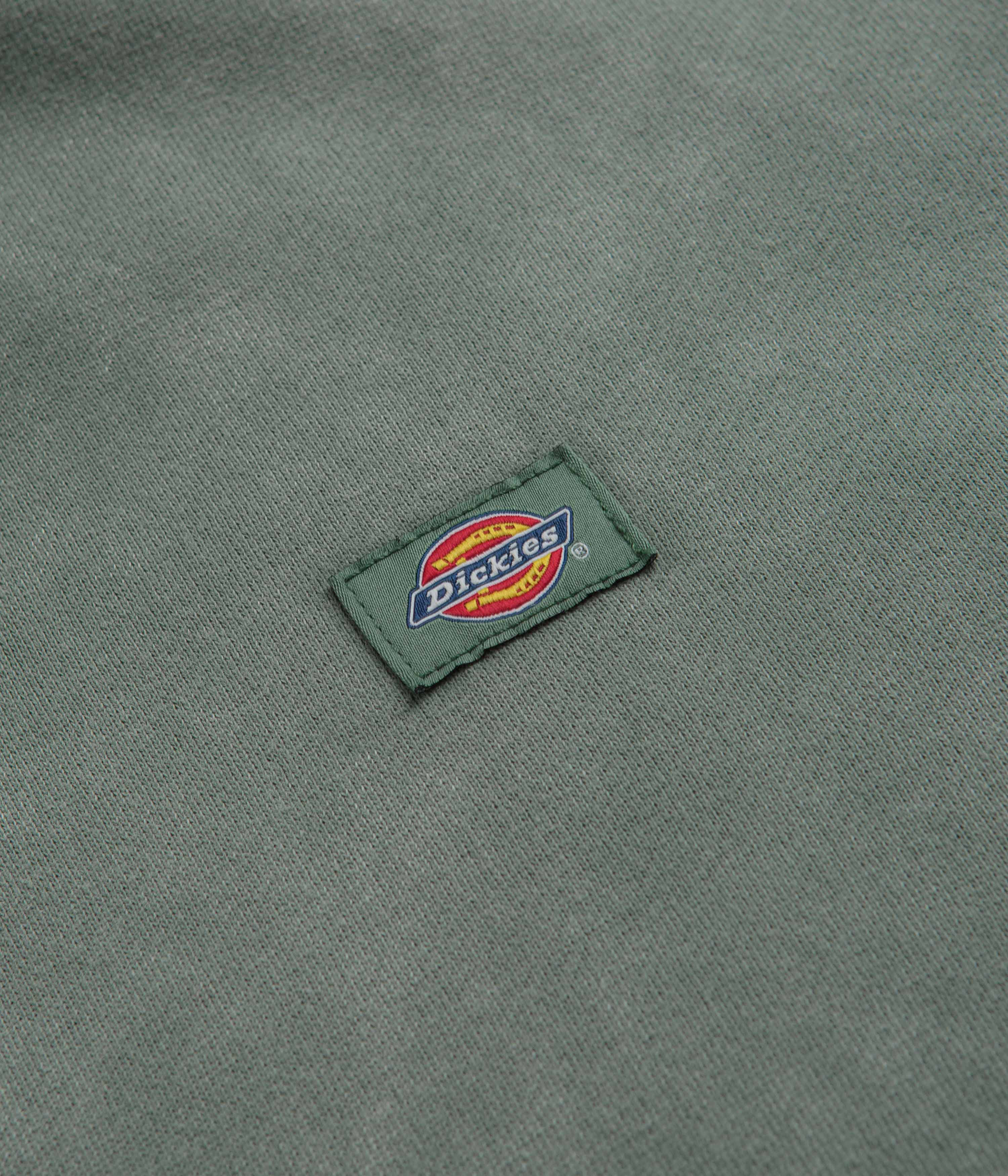 Dickies Newington Hoodie - Dark Forest: A Timeless Green Gem