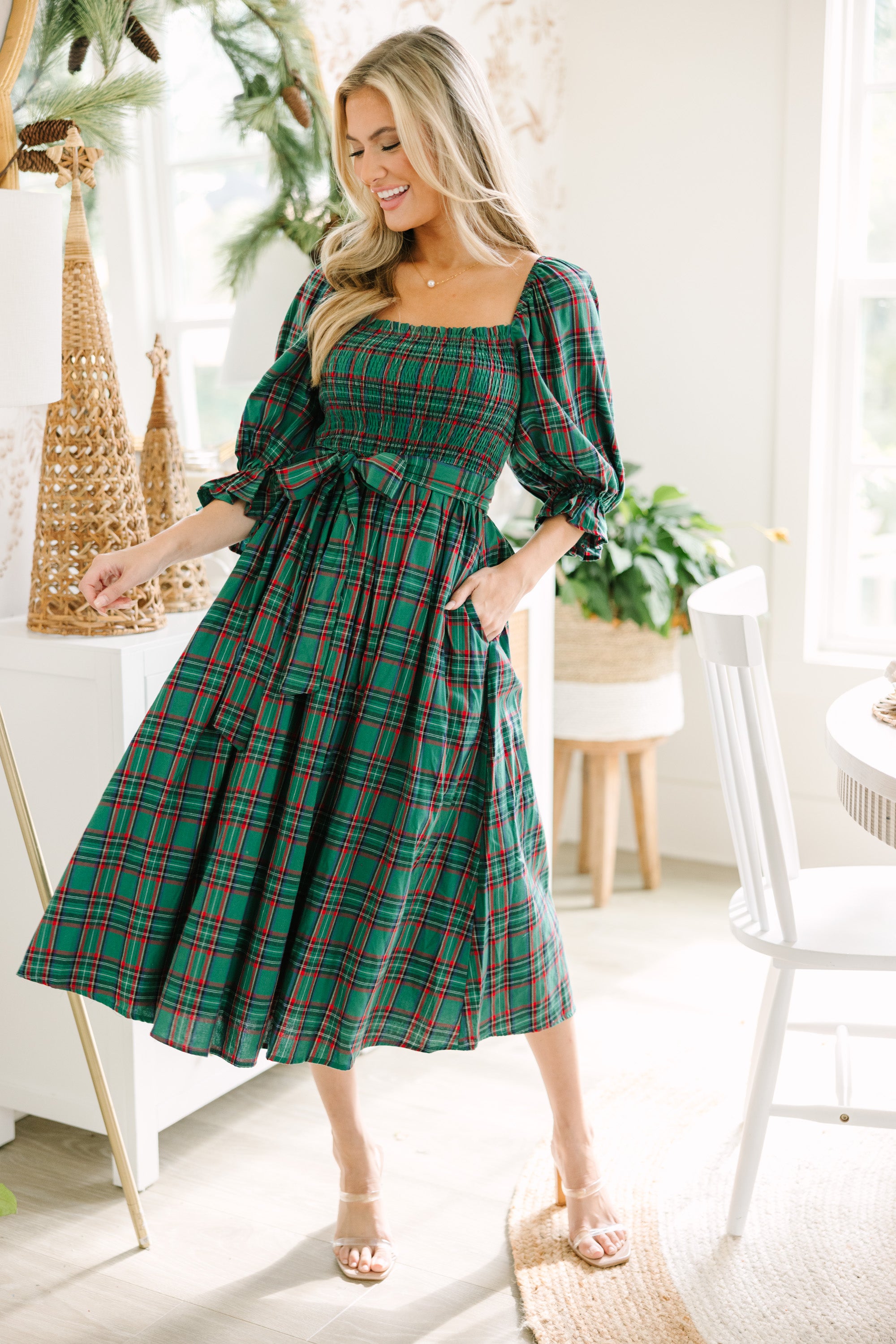 Enchanting Green Tartan Plaid Midi Dress for the Holidays