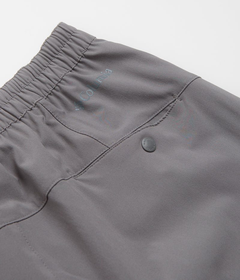Columbia Hike II Joggers - City Grey: Stylish Urban Adventure Pants