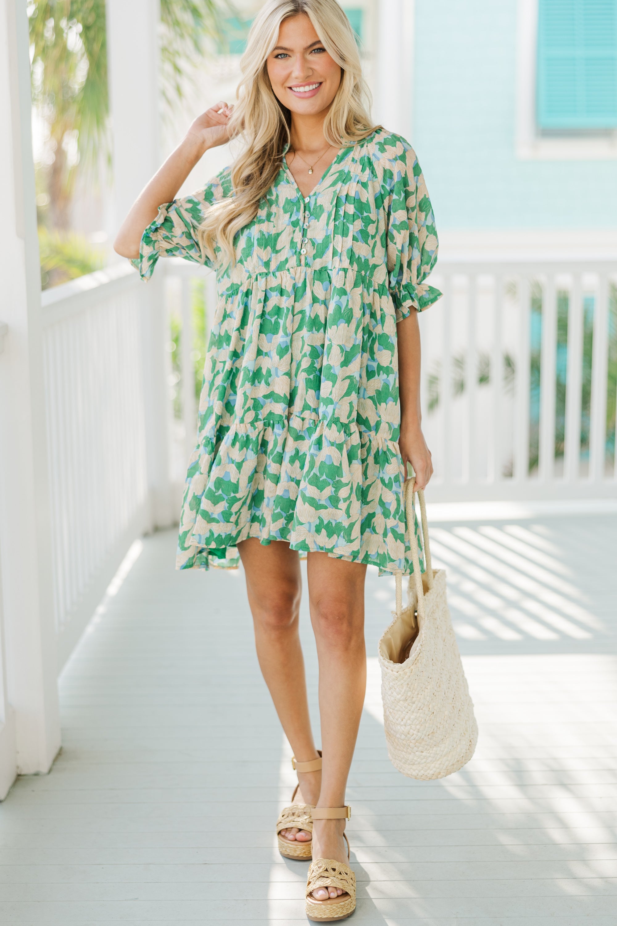 Embrace Yourself with this Gorgeous Green Floral Dress
