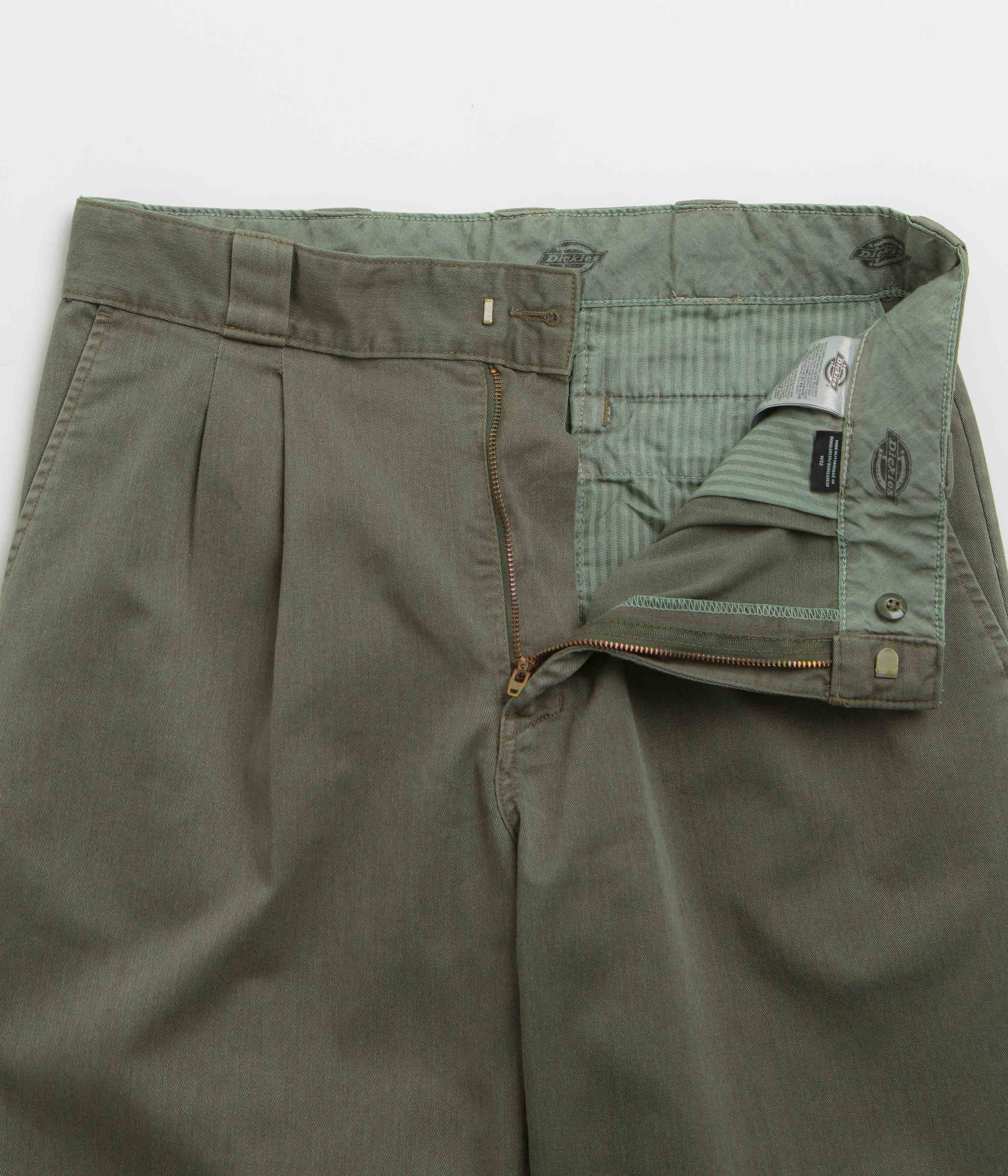 Dickies Unionville Pleated Military Green Work Pants - A Must-Have!