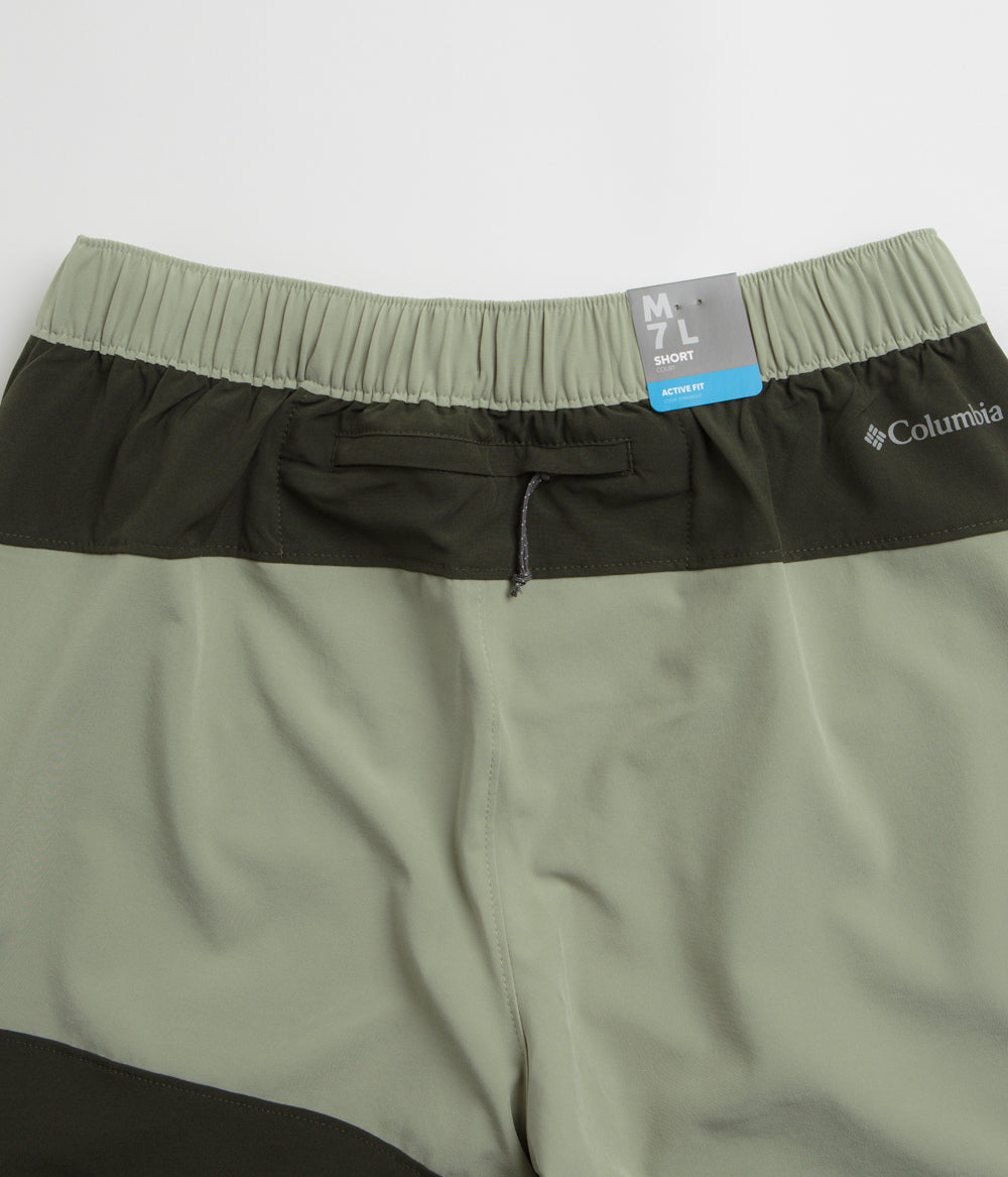 Columbia Adventure-Ready Color Block Hiking Shorts - Safari / Greenscape