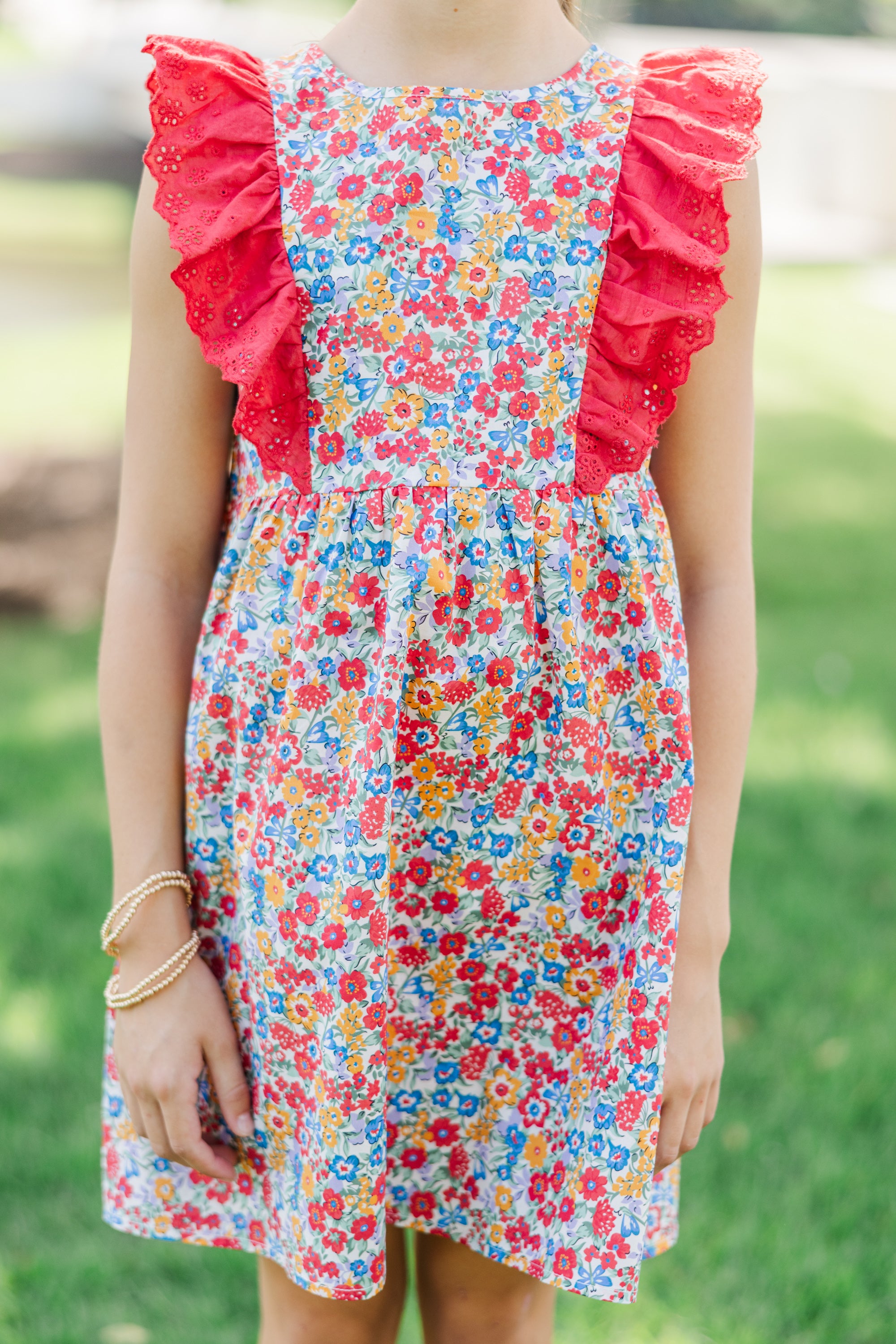 Girls' Enchanting Red Ditsy Floral Ruffled Dress - A Must-Have!