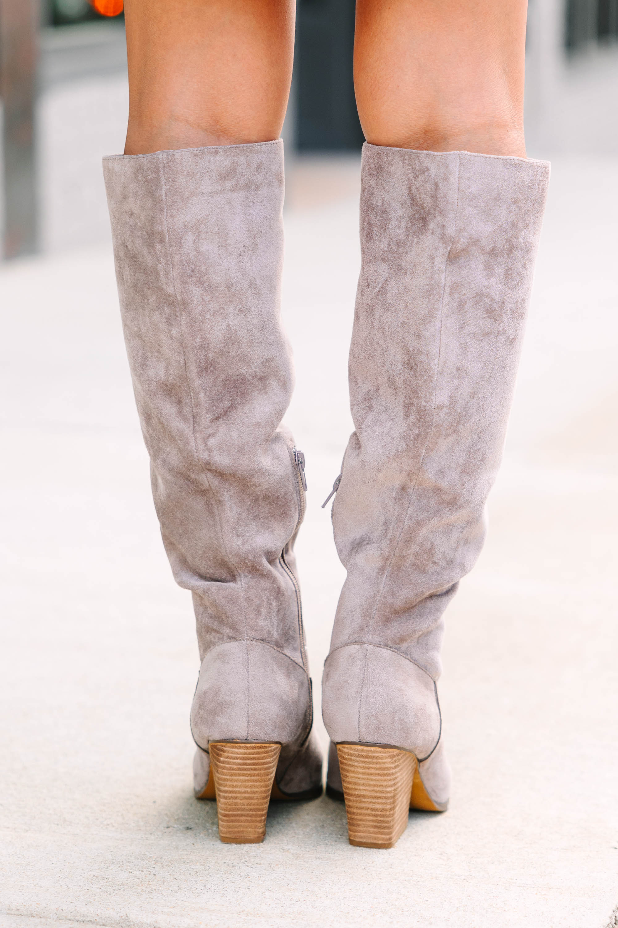 Stylish Gray Knee-High Boots - Customize Your Look!