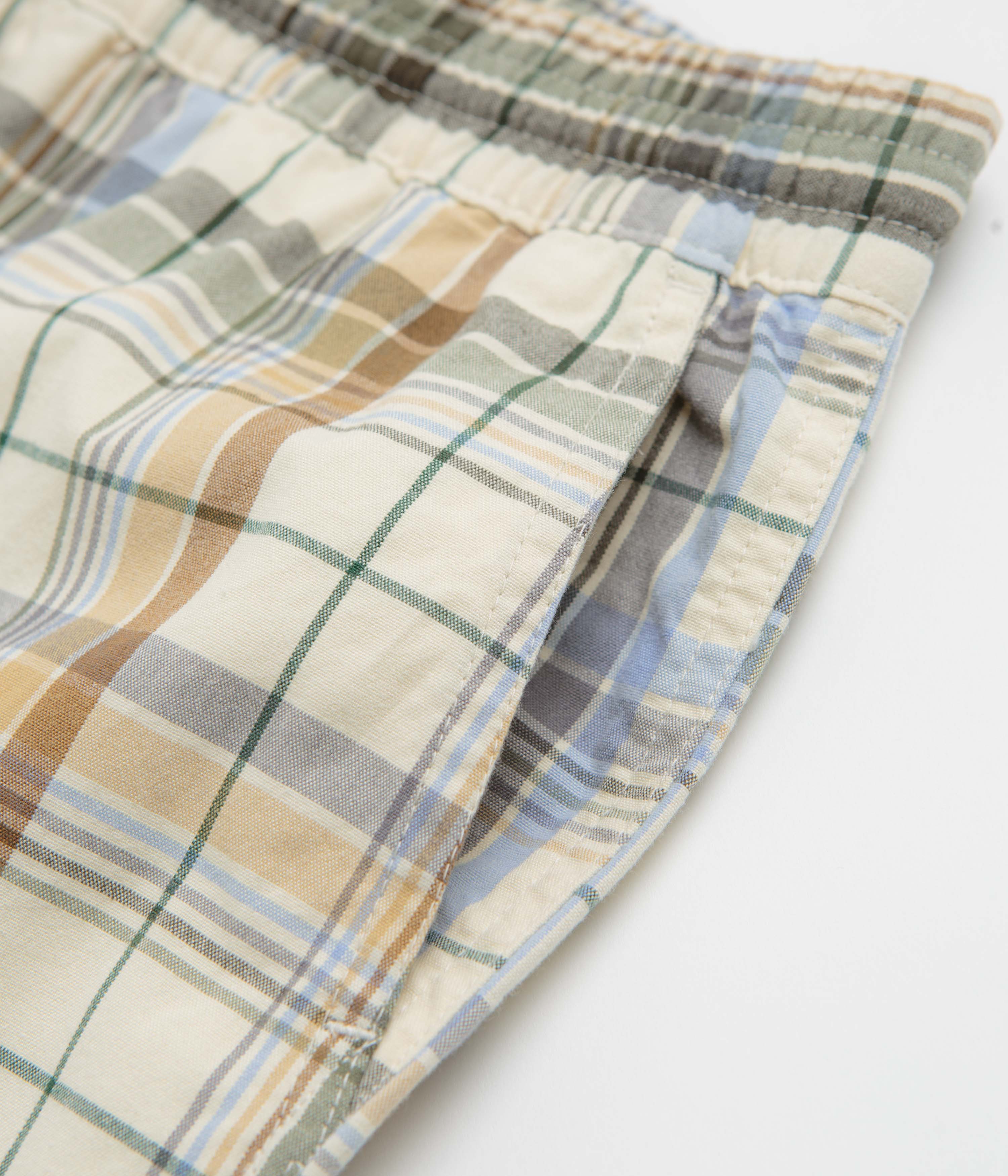 Carhartt Vilay Shorts - Stylish Vilay Check & Natural