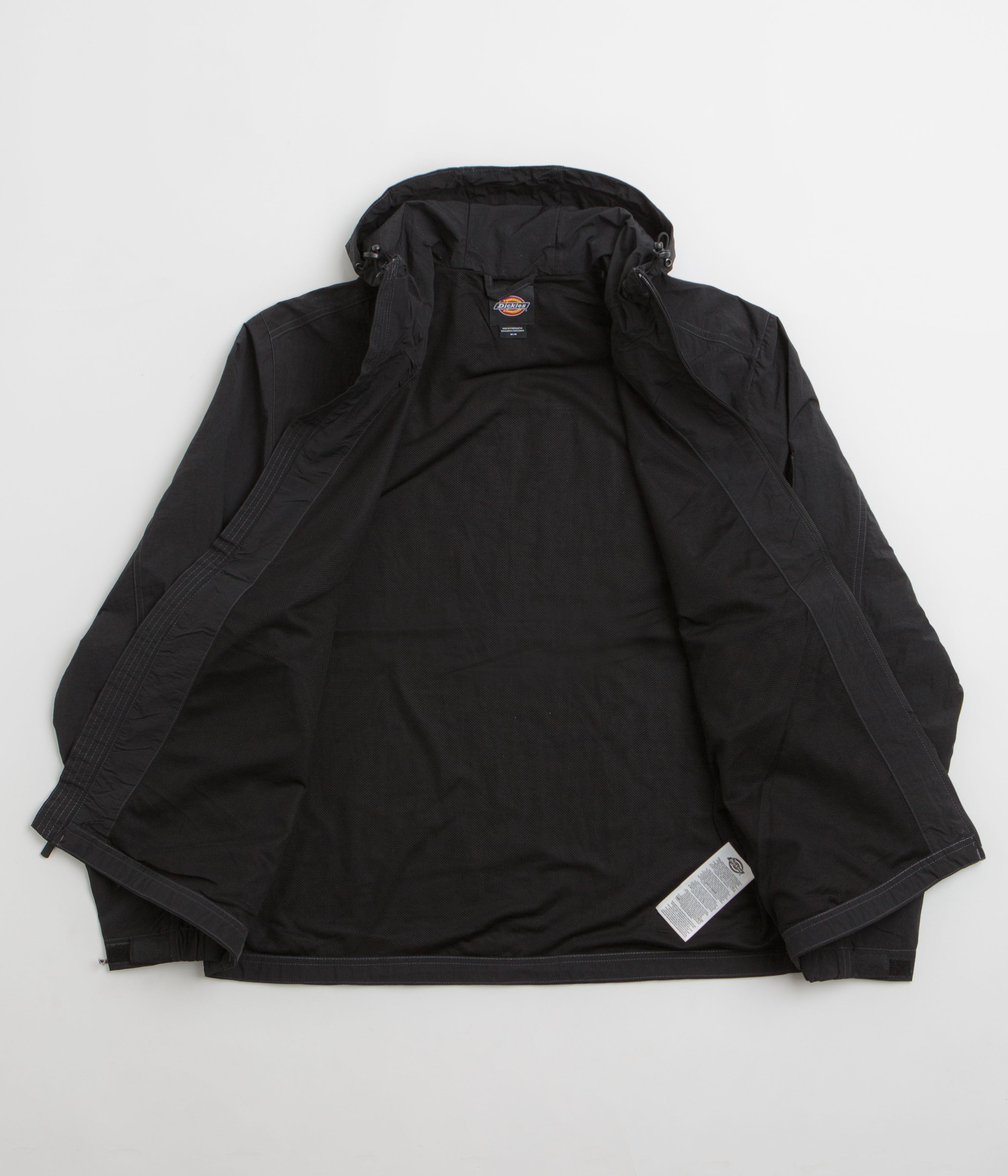 Dickies Jackson Black Jacket - An Expressive Explorer's Dream