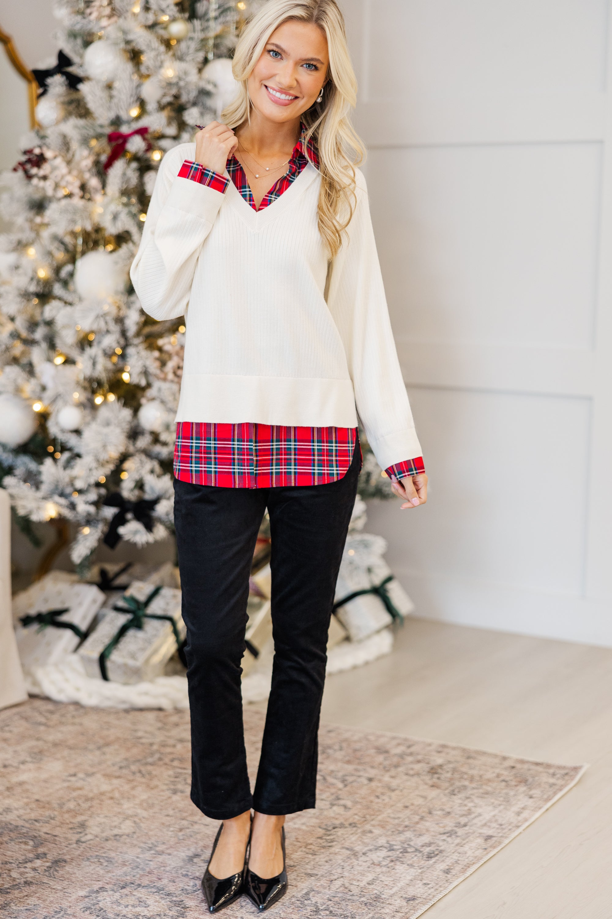 Eye-Catching Plaid Layered Sweater