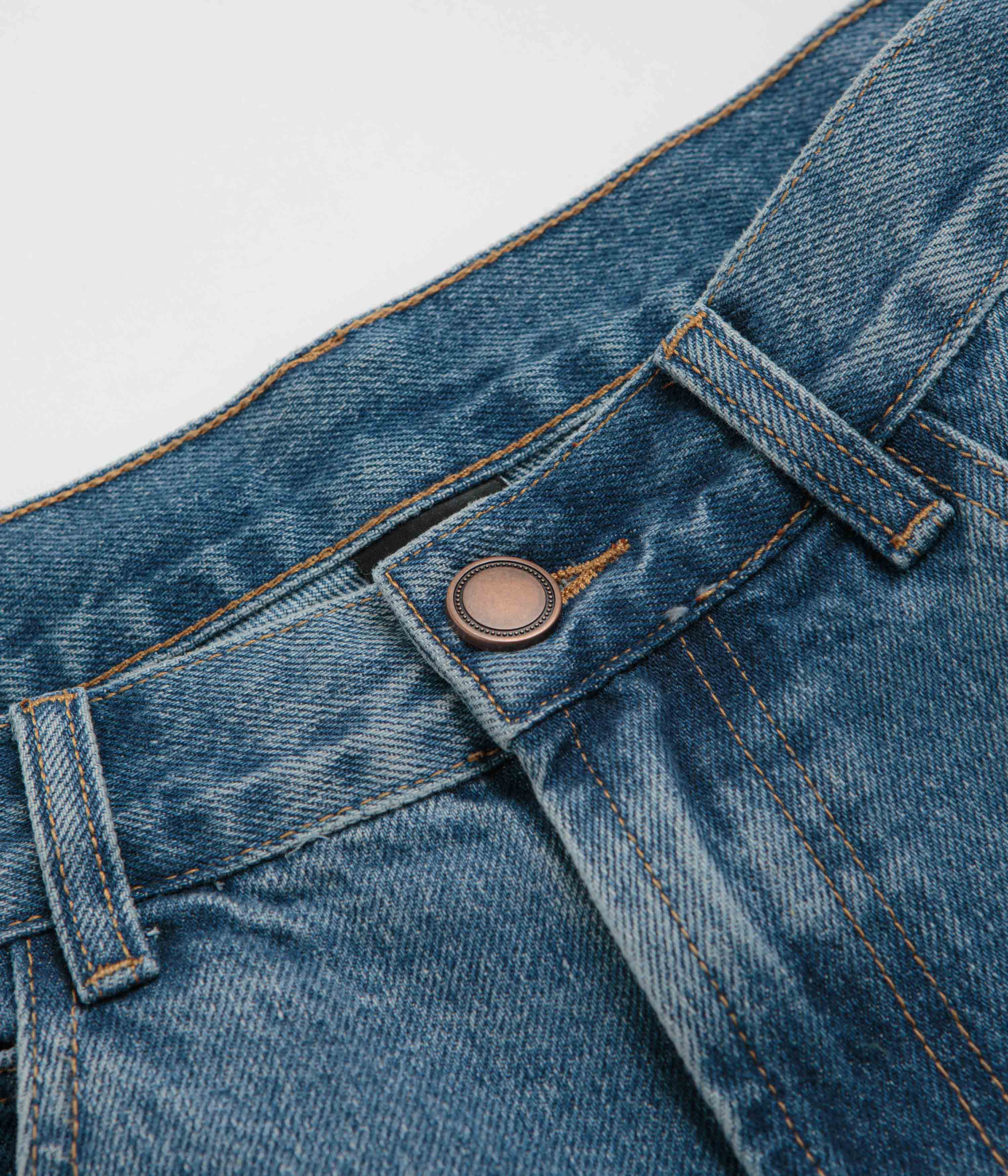 Baglady Acid Wash Warp Denim Shorts - A Trendy Unisex Must-Have