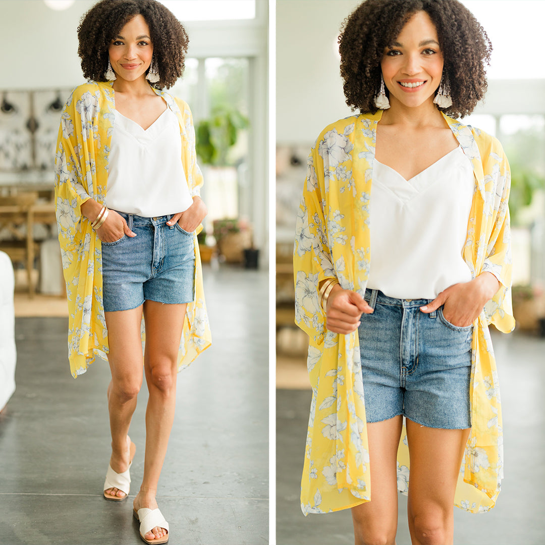 Stunning Yellow Floral Kimono - A Summer Must-Have!